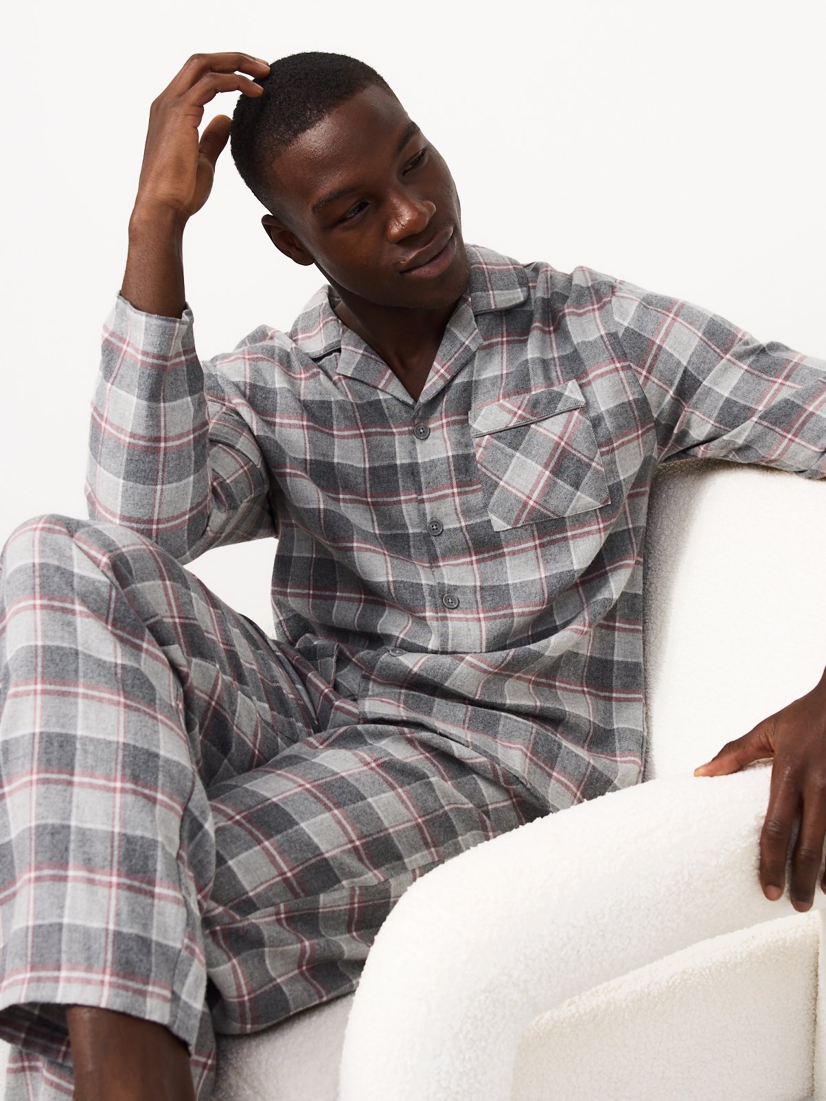 Men’s Traditional Checked Pyjamas 2 Piece Set XXL - Image 2 thumbnail