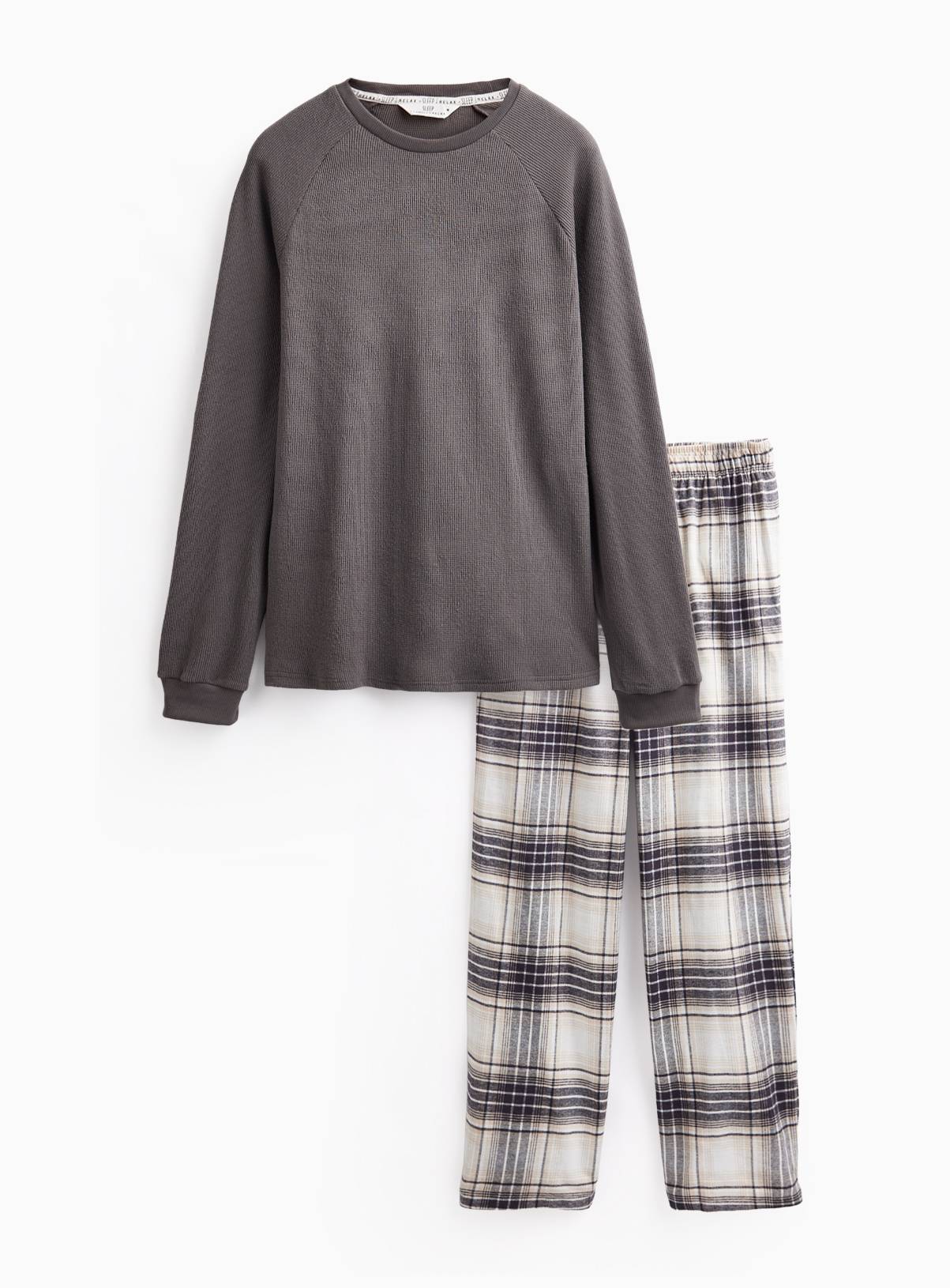 Waffle Top & Check Bottom Pyjama Set XL - Image 1