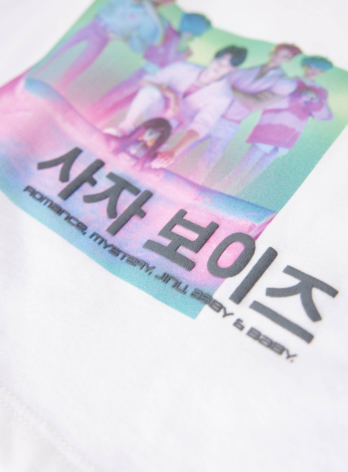 White KPop Demon Hunters Graphic T-Shirt 11 years - Image 2