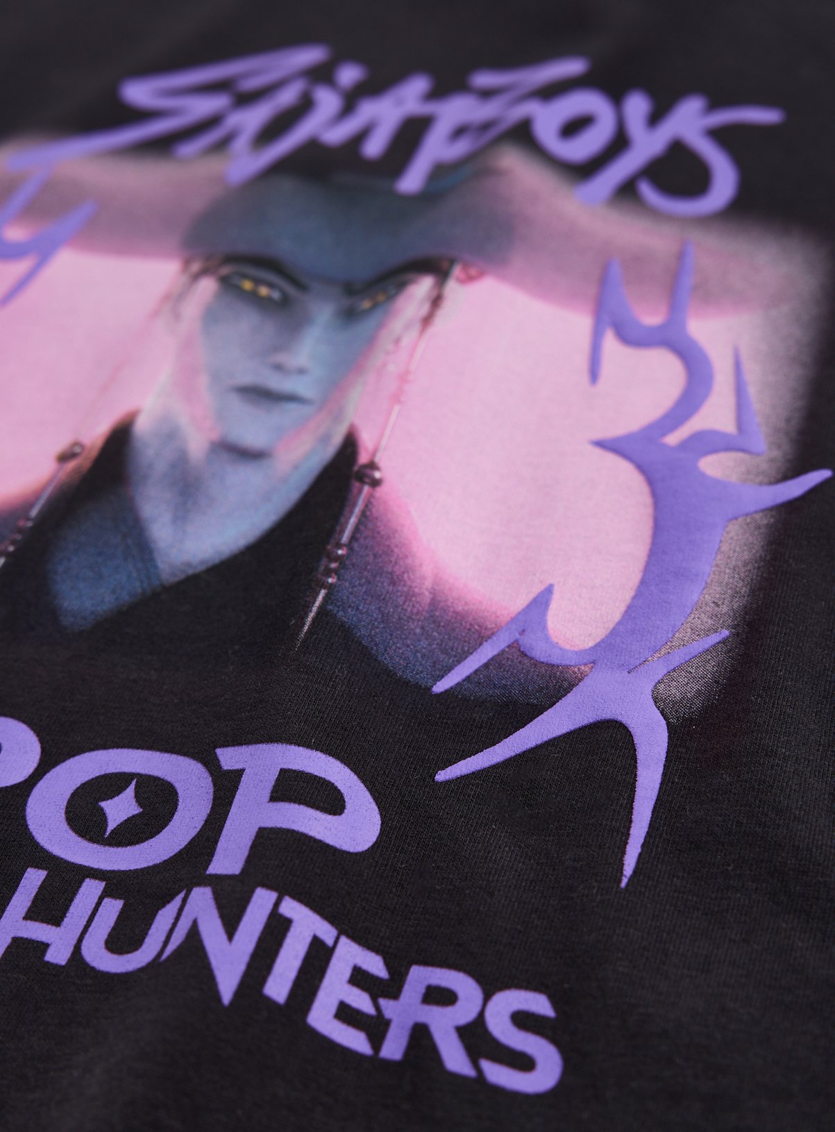Black KPop Demon Hunters T-Shirt 10 years - Image 2 thumbnail