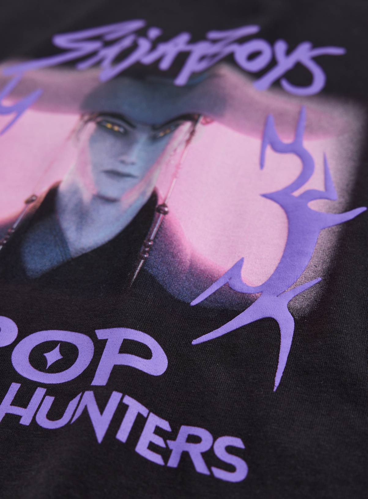 Black KPop Demon Hunters T-Shirt 10 years - Image 2