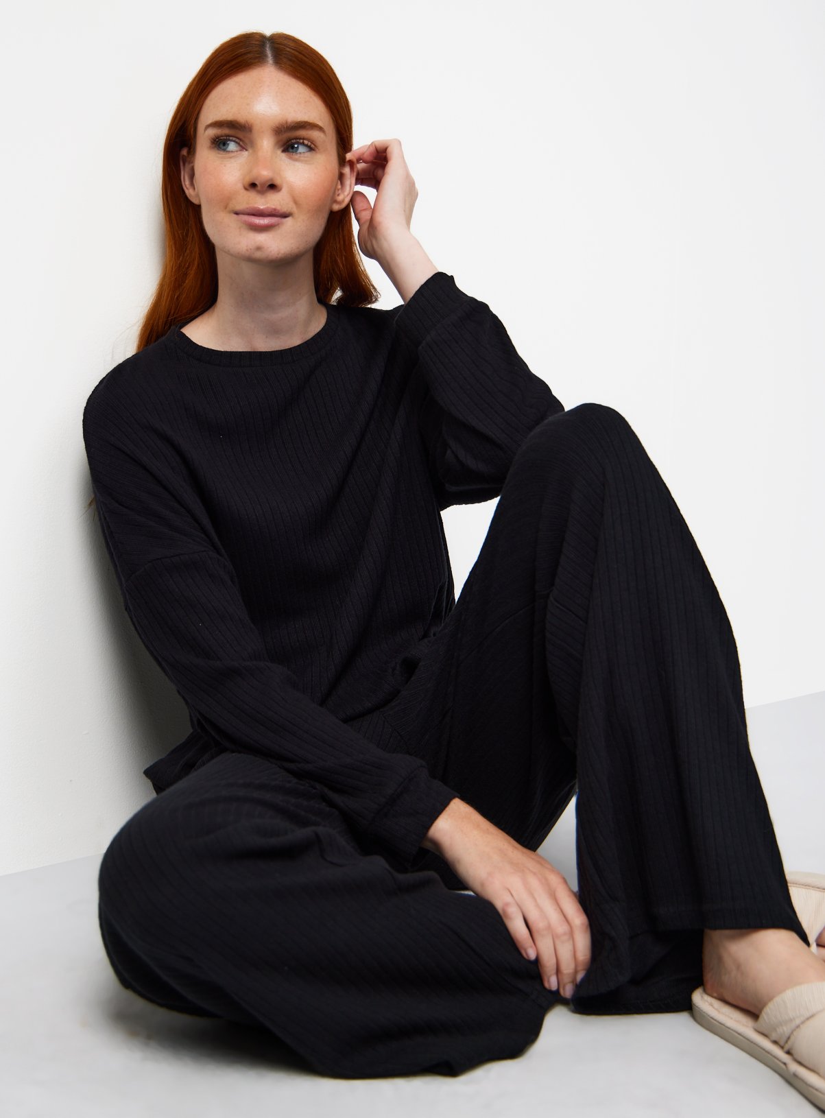 Black Long Sleeve Ribbed Pyjama Co-ord Top M - Image 1 thumbnail