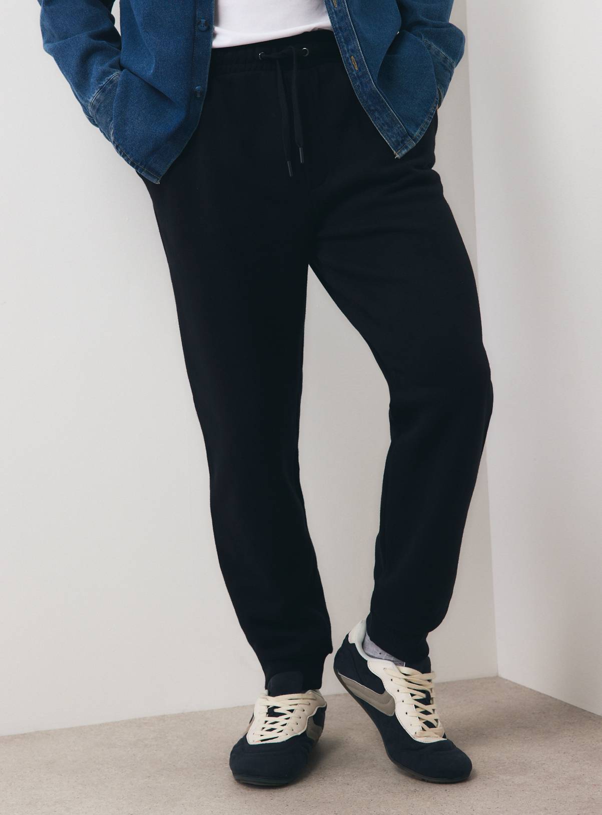 Ultimate Regular Fit Black Jogging Bottoms XXXXL - Image 1