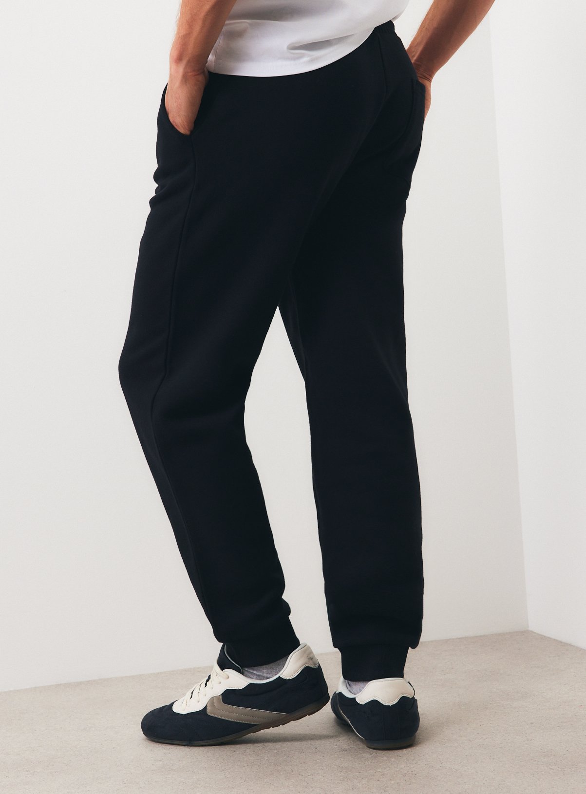 Ultimate Regular Fit Black Jogging Bottoms XXXXL - Image 5 thumbnail