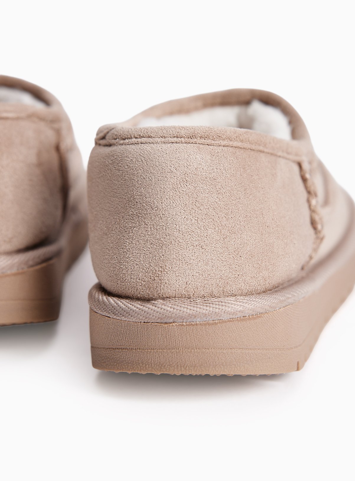 Seam Detail Short Boot Slippers M - Image 4 thumbnail