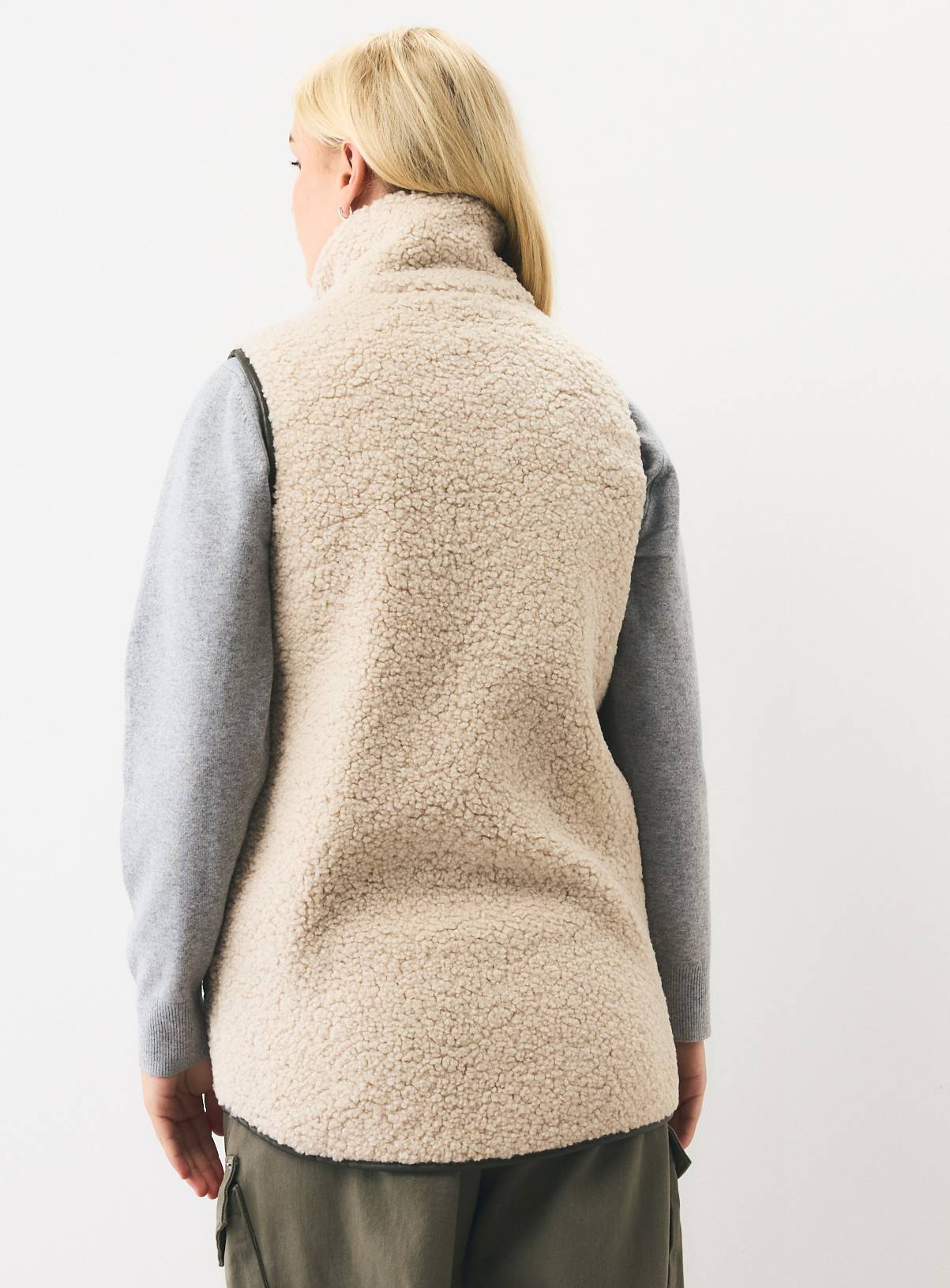 Cream Borg Zip Through Gilet L - Image 4