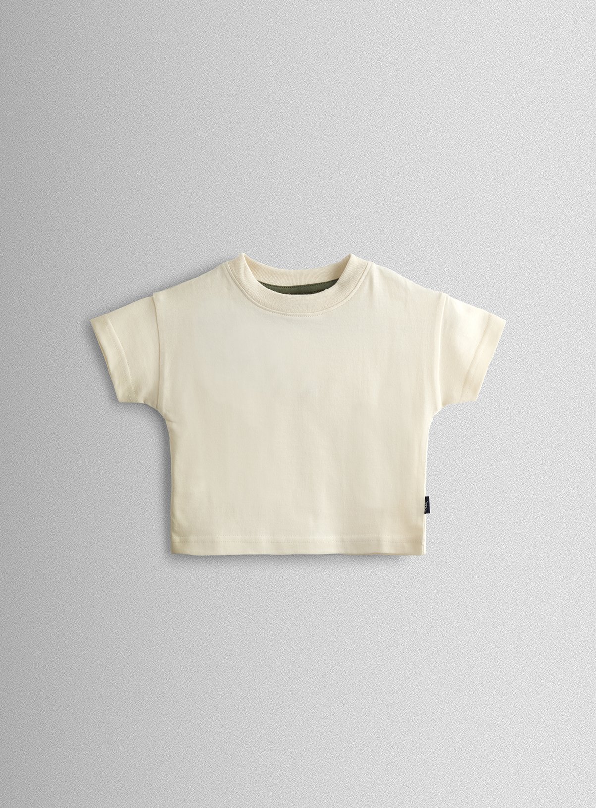 JOJO MAMAN BÉBÉ 3 Piece Stripe Dungarees & T Shirt Set With Hat 6-12 months - Image 4 thumbnail