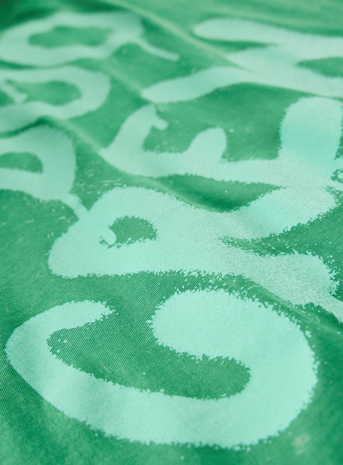 Green Halloween Boo Crew Graphic T-Shirt 7 years - Image 4 thumbnail