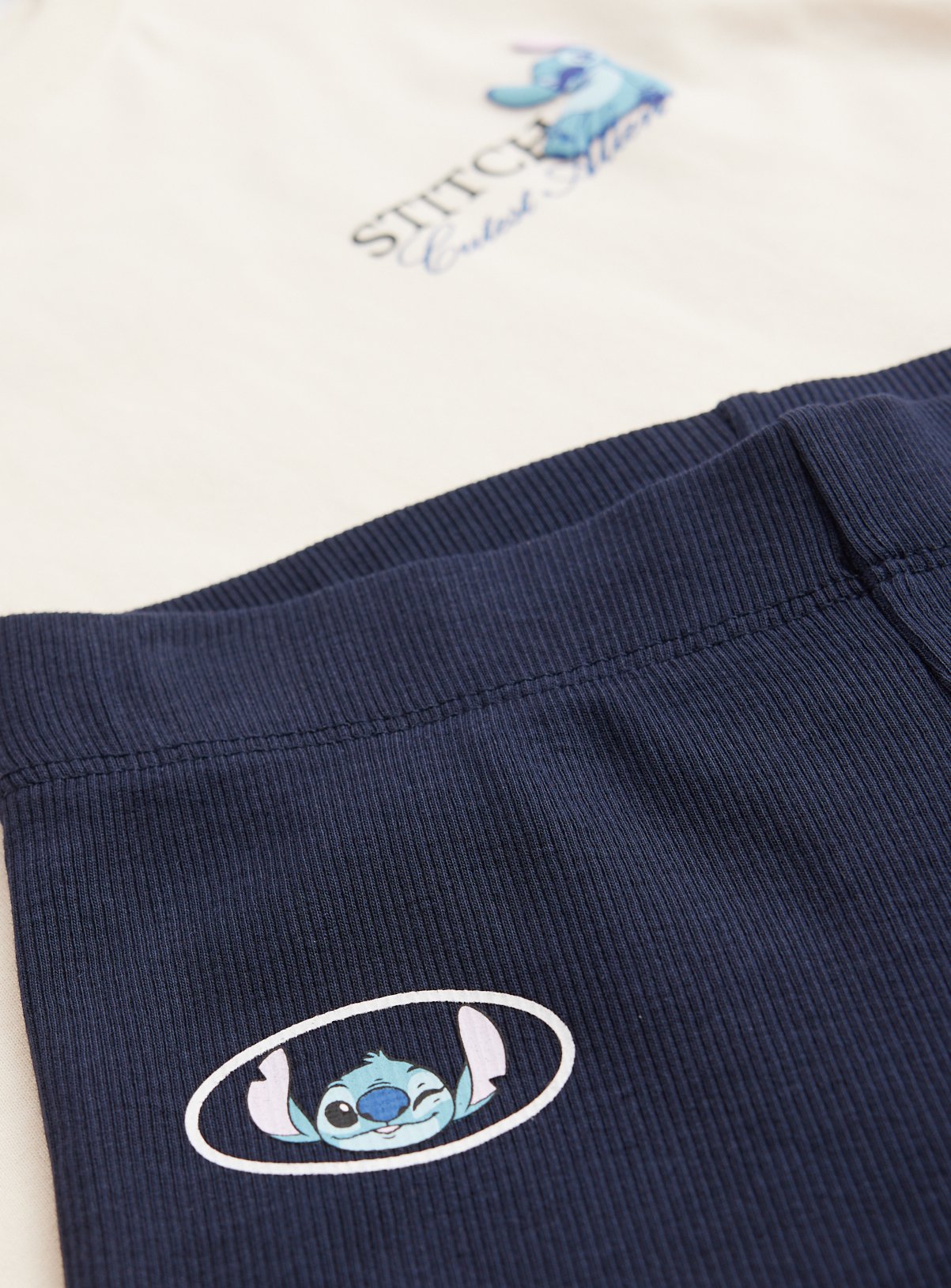 Disney Stitch Graphic T-shirt & Bottoms Set 11 years - Image 3 thumbnail
