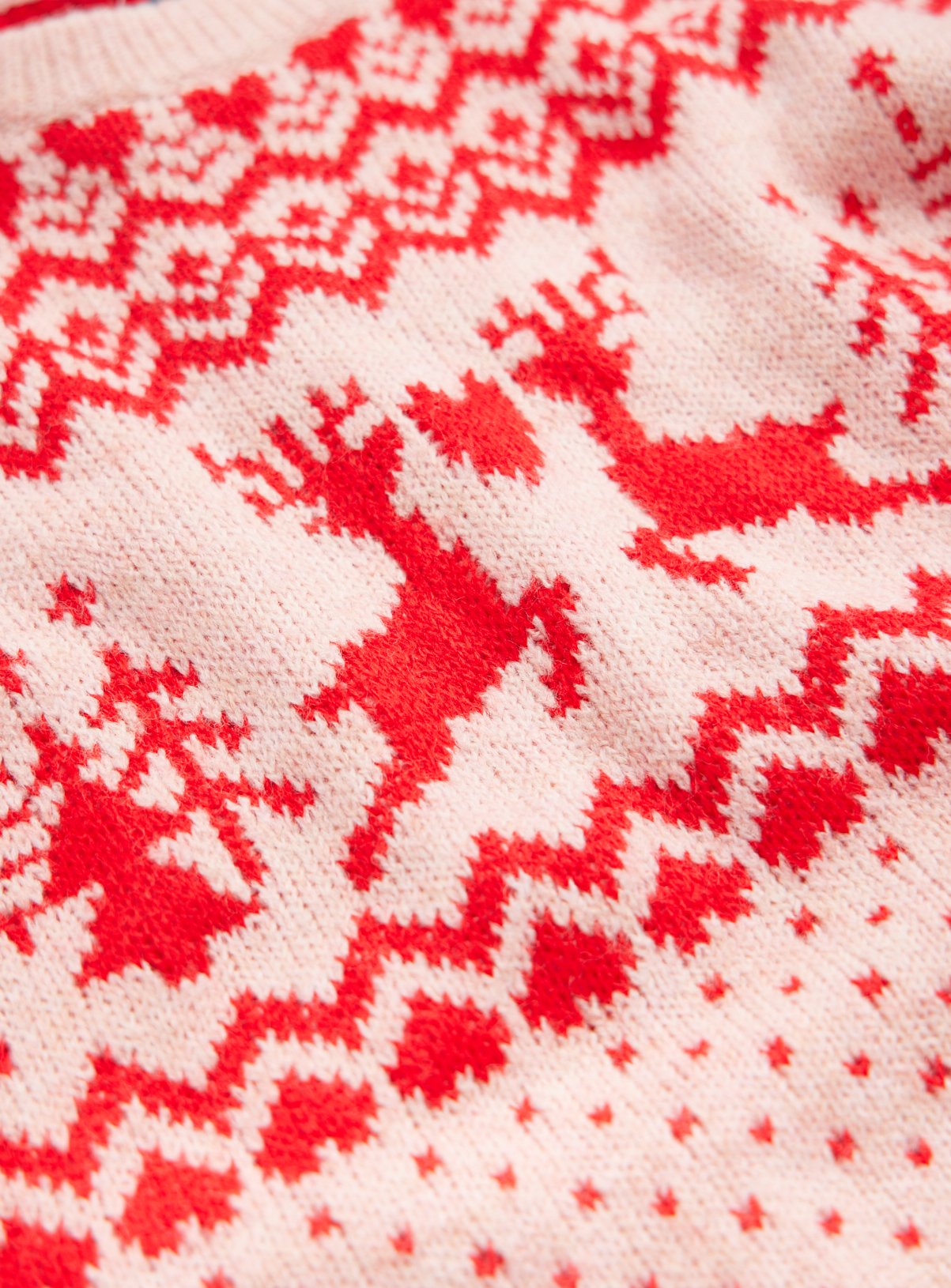 Family Matching Traditional Fairisle Christmas Jumper 12 years - Image 2 thumbnail