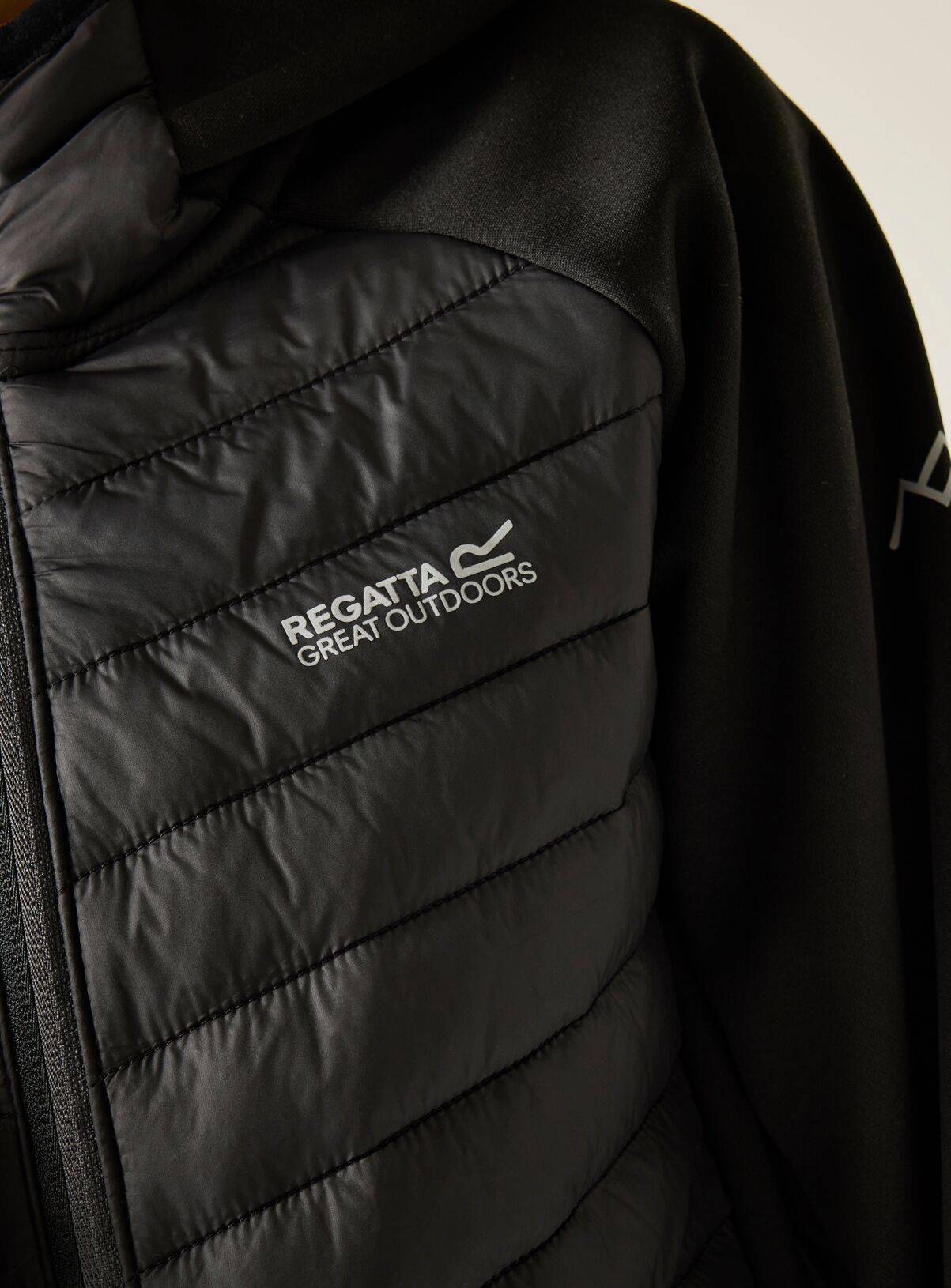 REGATTA Junior Andreson Hybrid Jacket 14 years - Image 4