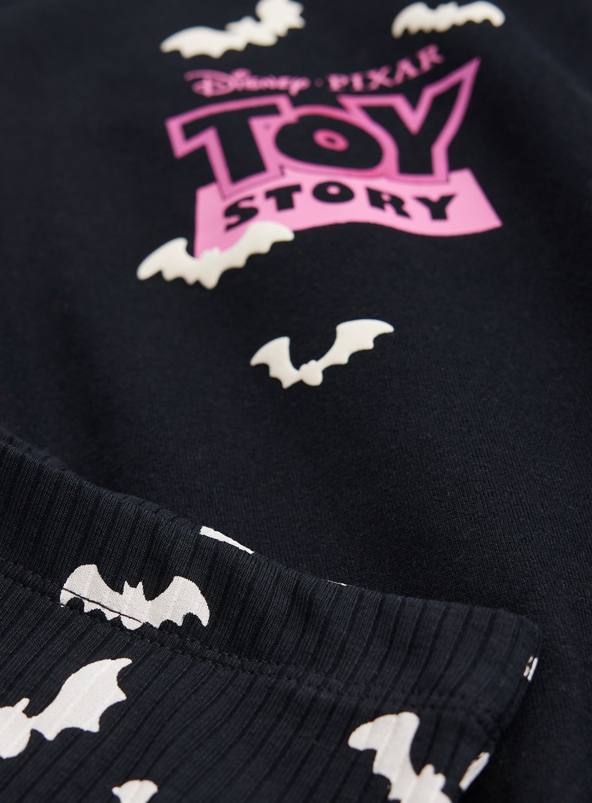 Halloween Disney Long Sleeve Sweat & Flare Set 7-8 years - Image 3 thumbnail
