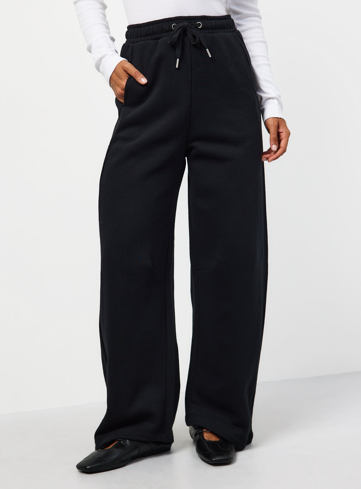 Black Sweat Barrel Joggers L - Image 1 thumbnail