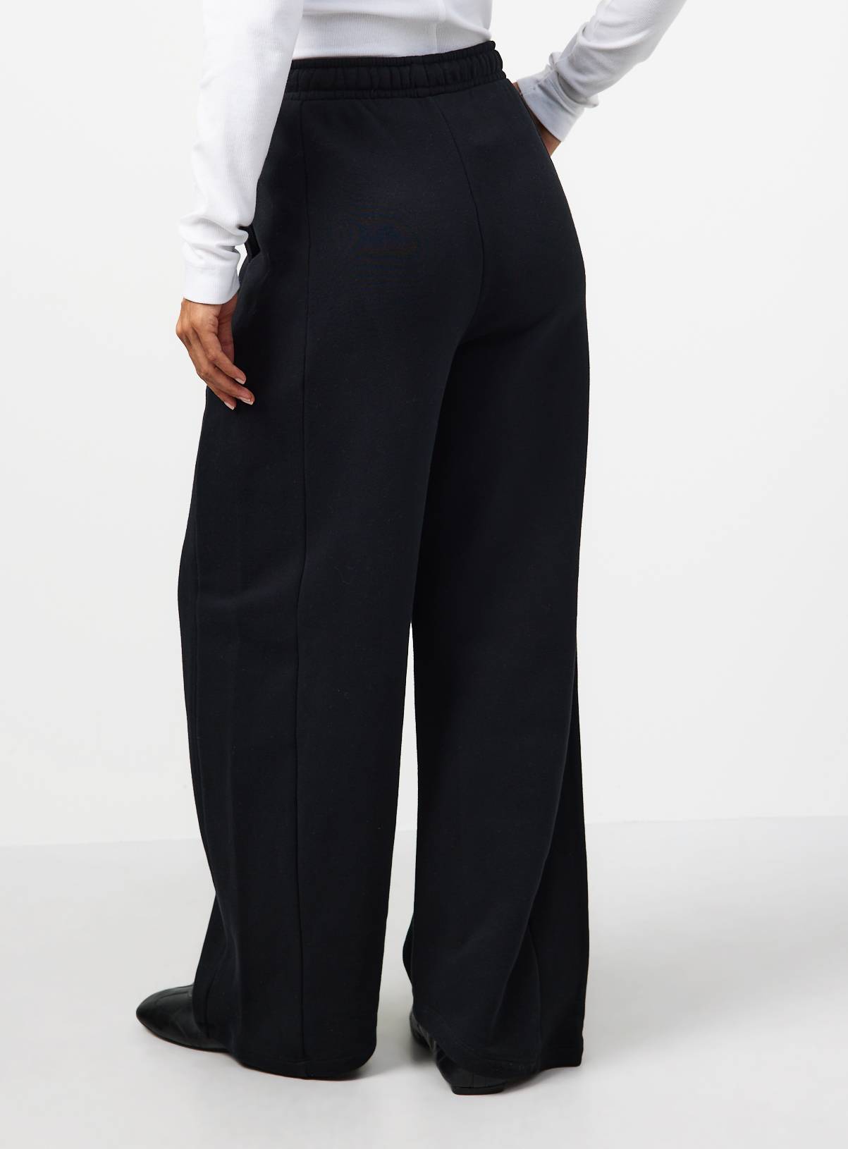 Black Sweat Barrel Joggers L - Image 4