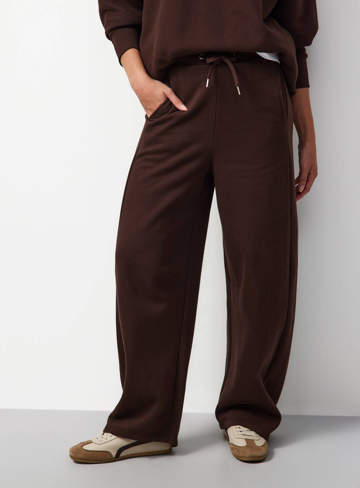 Brown Sweat Barrel Joggers S - Image 1