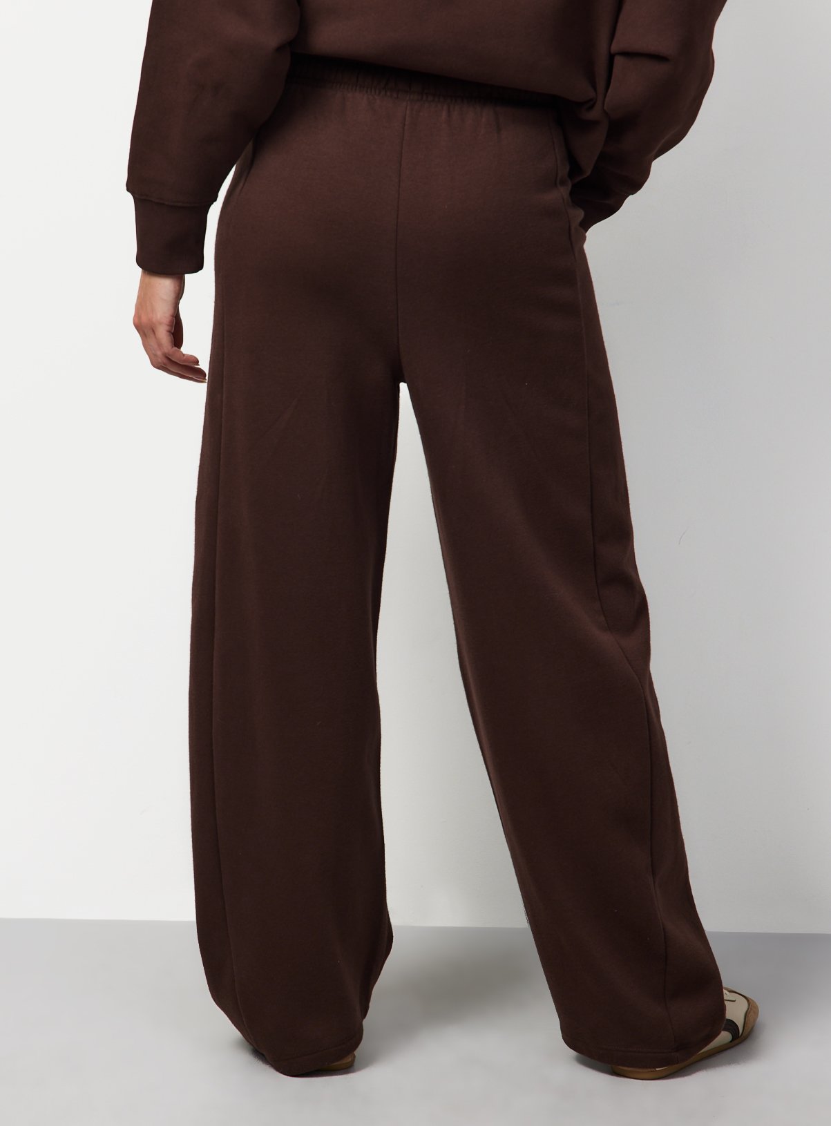 Brown Sweat Barrel Joggers S - Image 4 thumbnail
