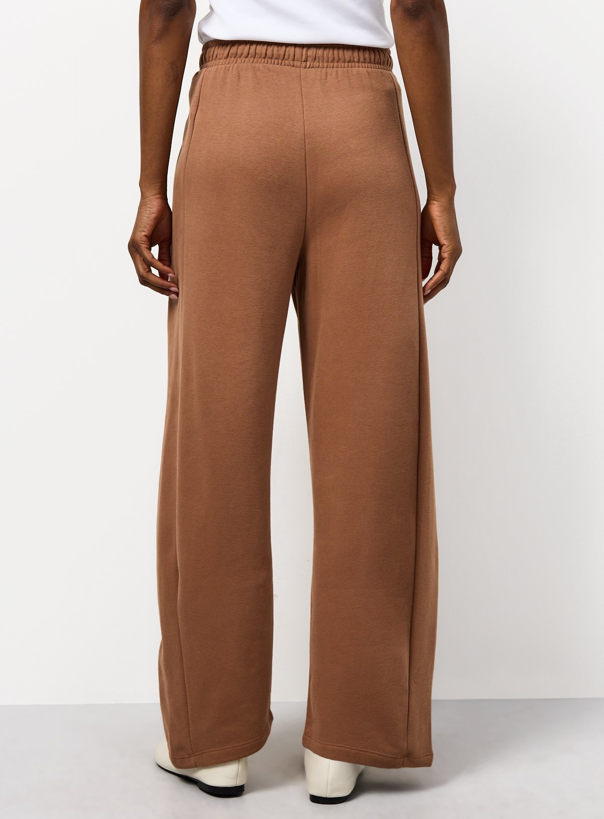 Tan Sweat Barrel Joggers XL - Image 4 thumbnail