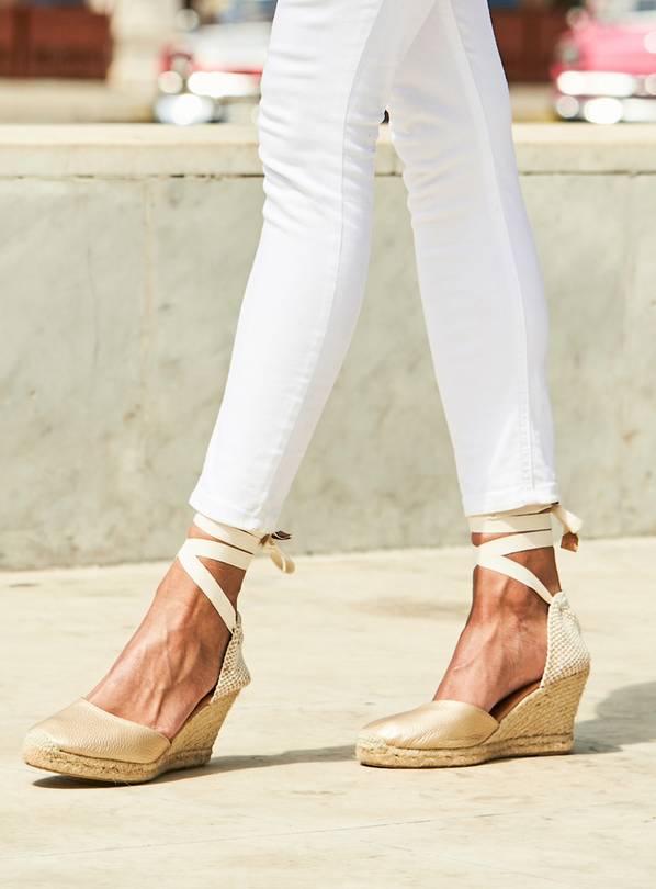 SOSANDAR Perla Gold Leather Valenciana Wedge Espadrille 5