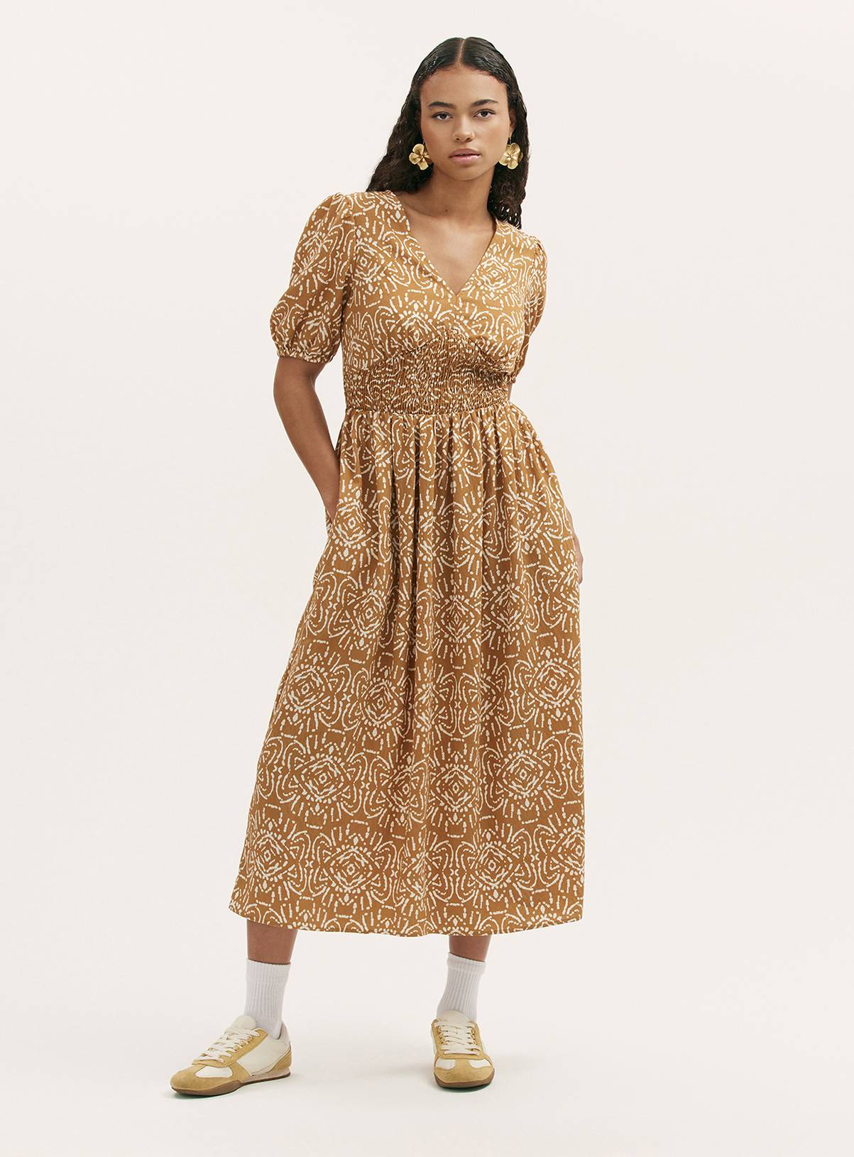 FINERY Kiara Dress Brown Batik 14 - Image 1