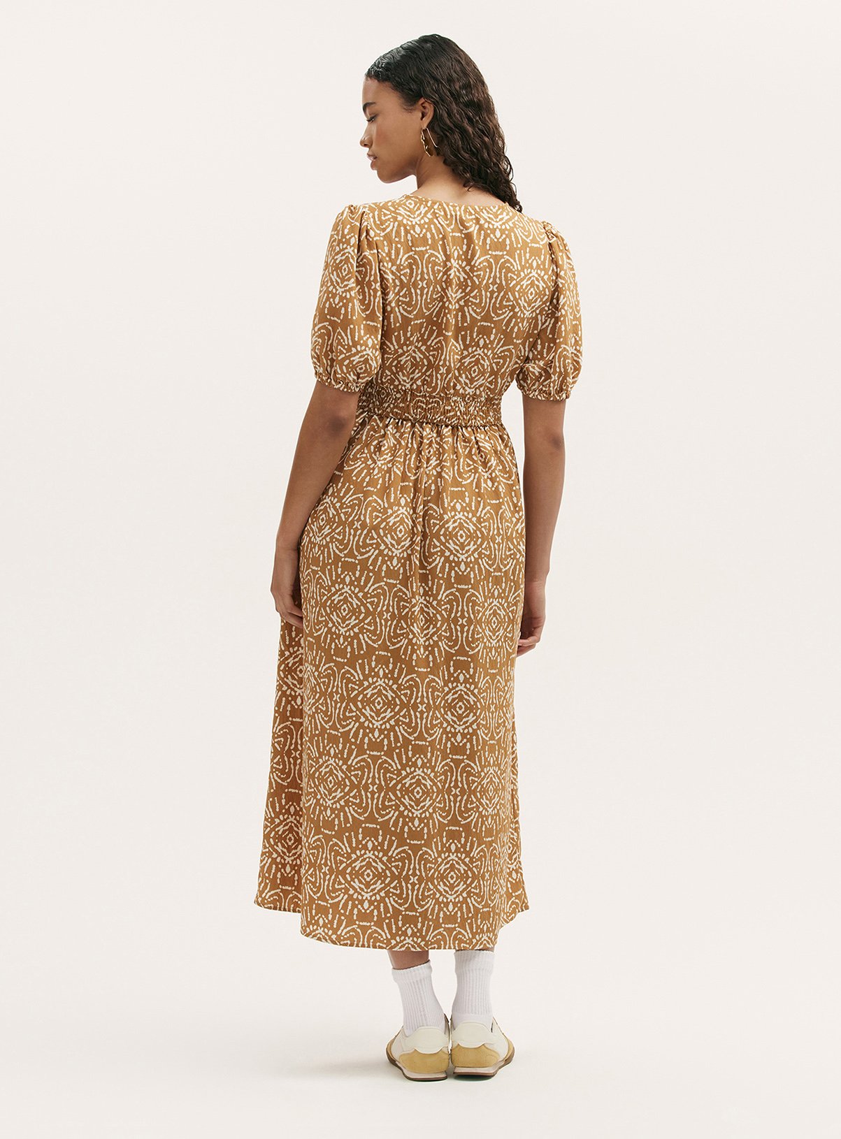 FINERY Kiara Dress Brown Batik 14 - Image 4 thumbnail