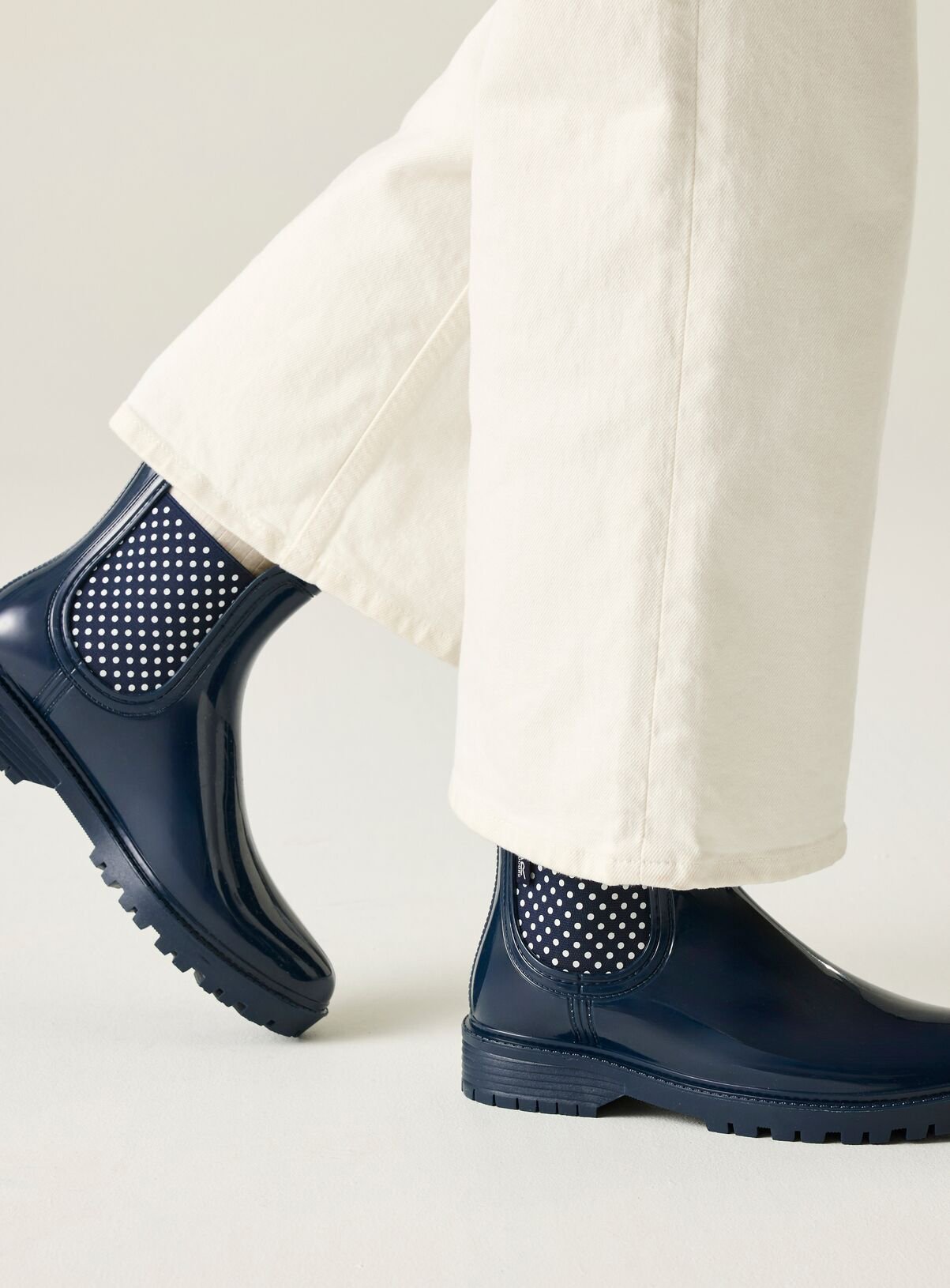 REGATTA Womens Harriett Ankle Wellies Navy 3 - Image 1 thumbnail