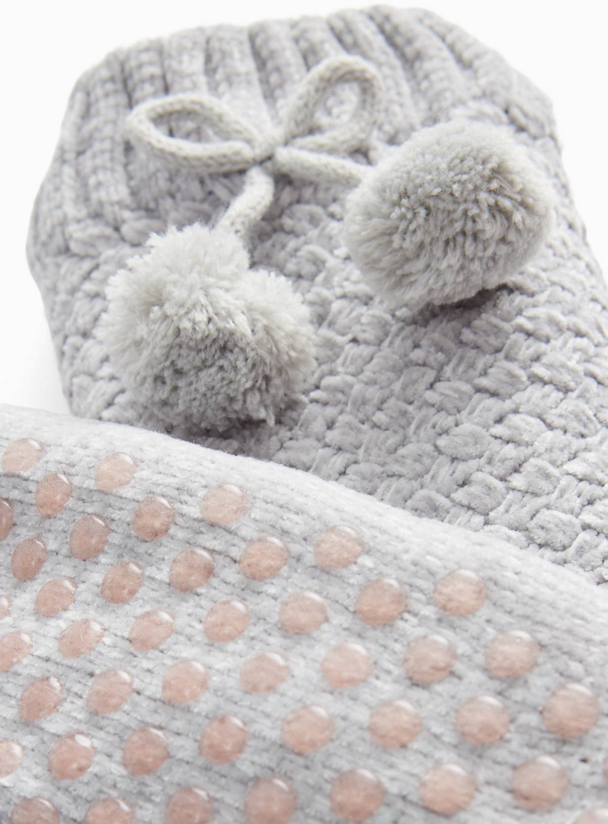 Grey Cosy Chunky Cable Slipper Socks 4-8 - Image 2