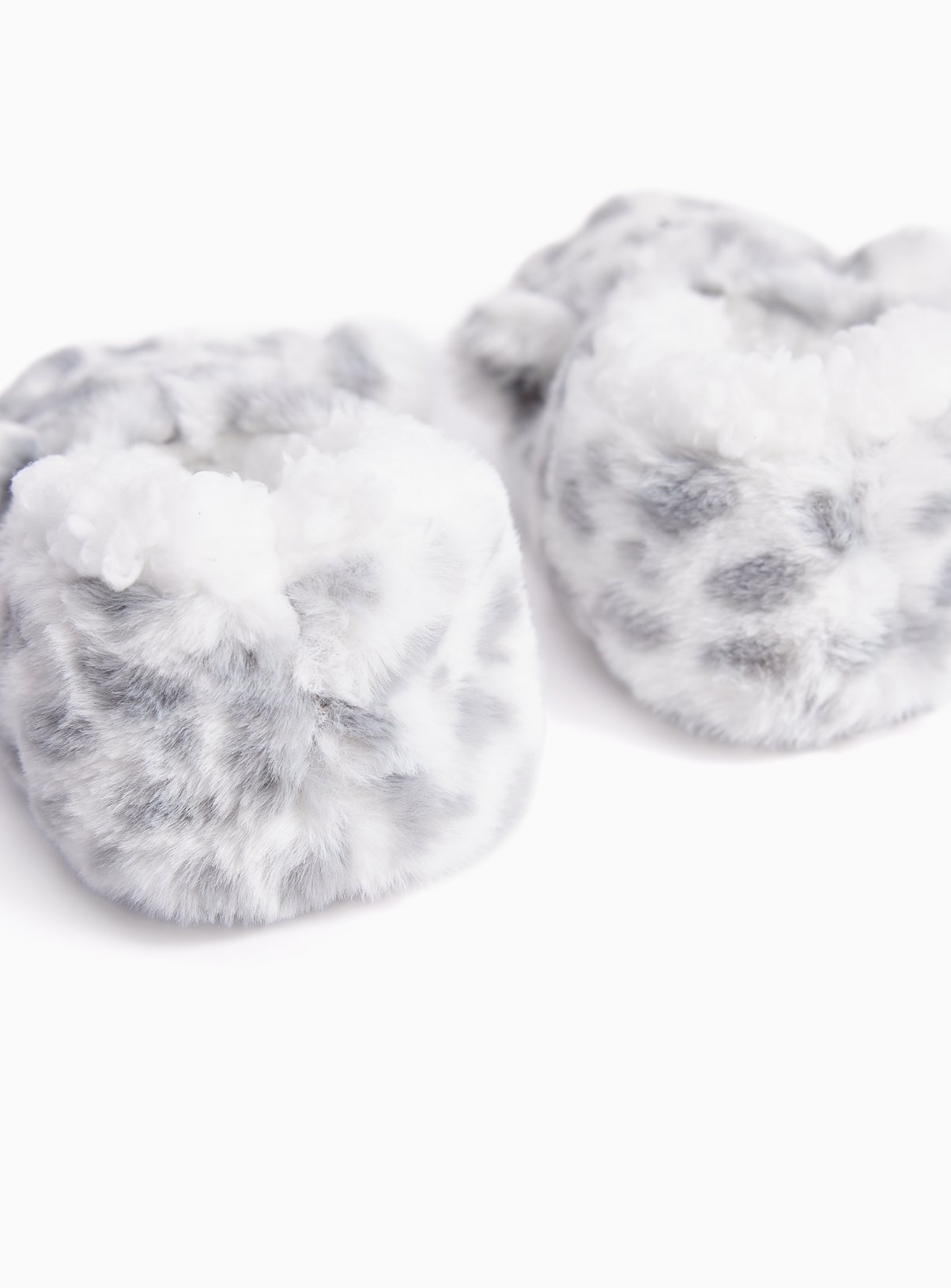 Grey Snow Leopard Sherpa Footsie Slippers 3-5.5 Infant - Image 4 thumbnail