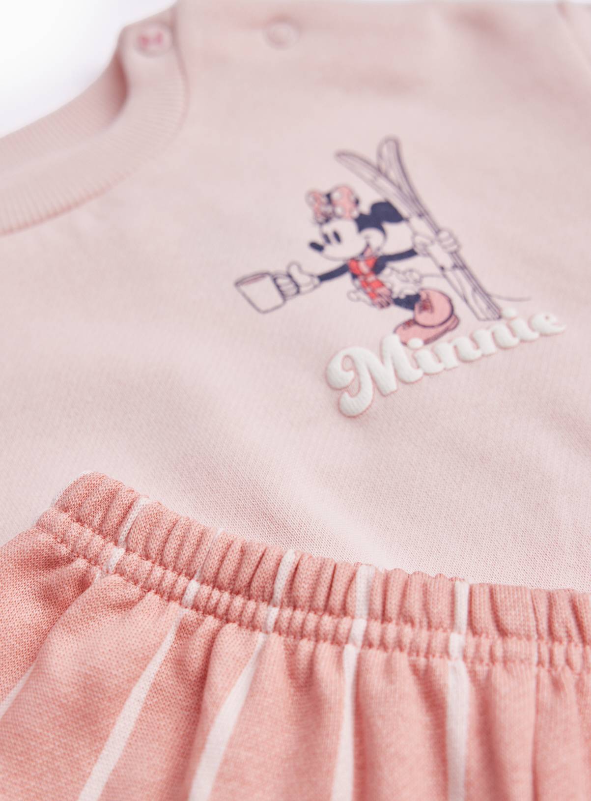 Minnie Mouse Ski Print Sweat Set 18-24 months - Image 3