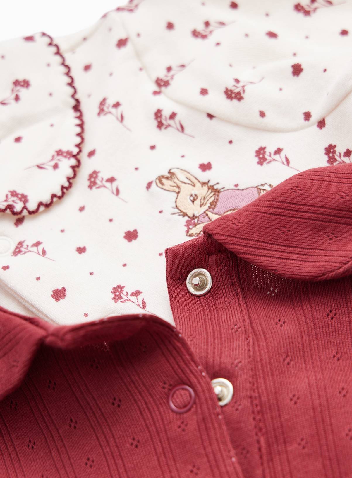 Peter Rabbit  Christmas Sleepsuits 2-Pack 6-9 months - Image 2