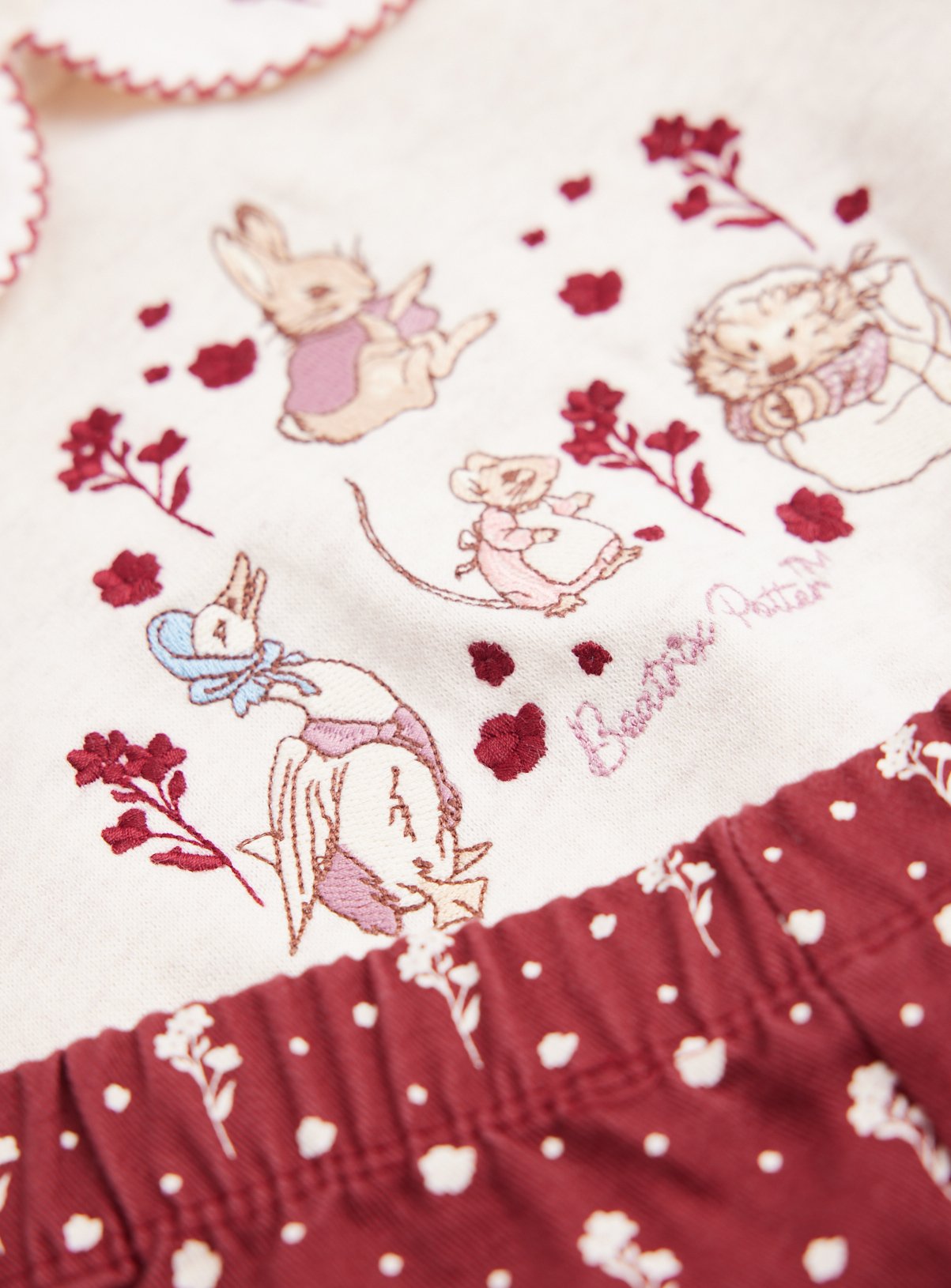 Peter Rabbit Sweat Top & Bottoms 18-24 months - Image 2 thumbnail