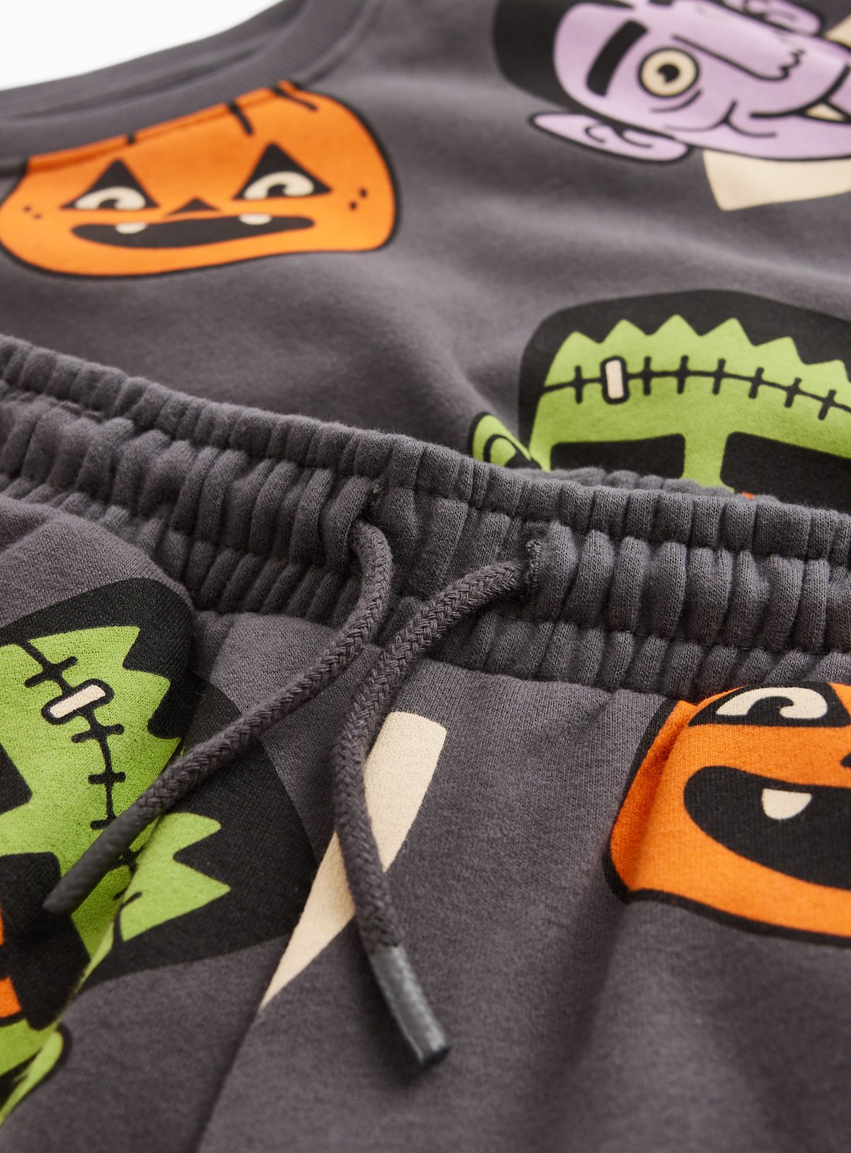 Grey Halloween Print Sweatshirt & Joggers Set 7-8 years - Image 2 thumbnail