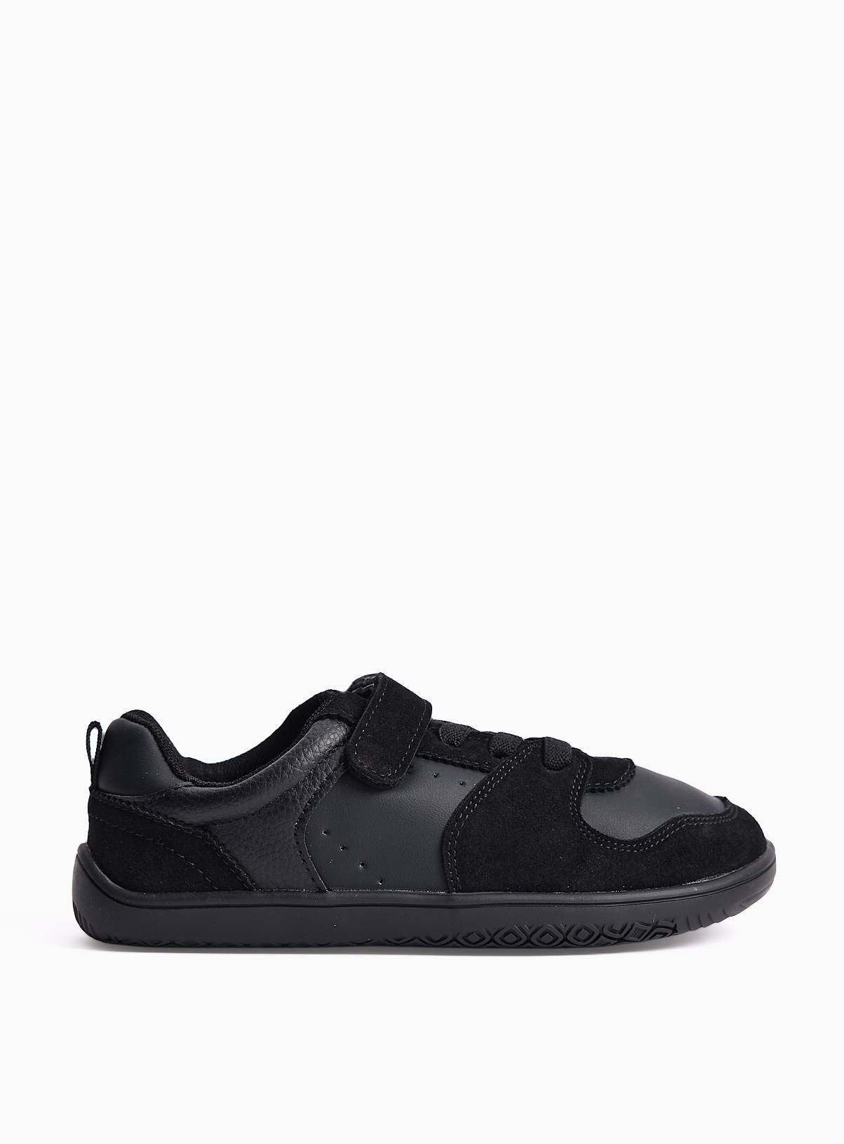 Black Unisex Barefoot Trainers 2 - Image 3