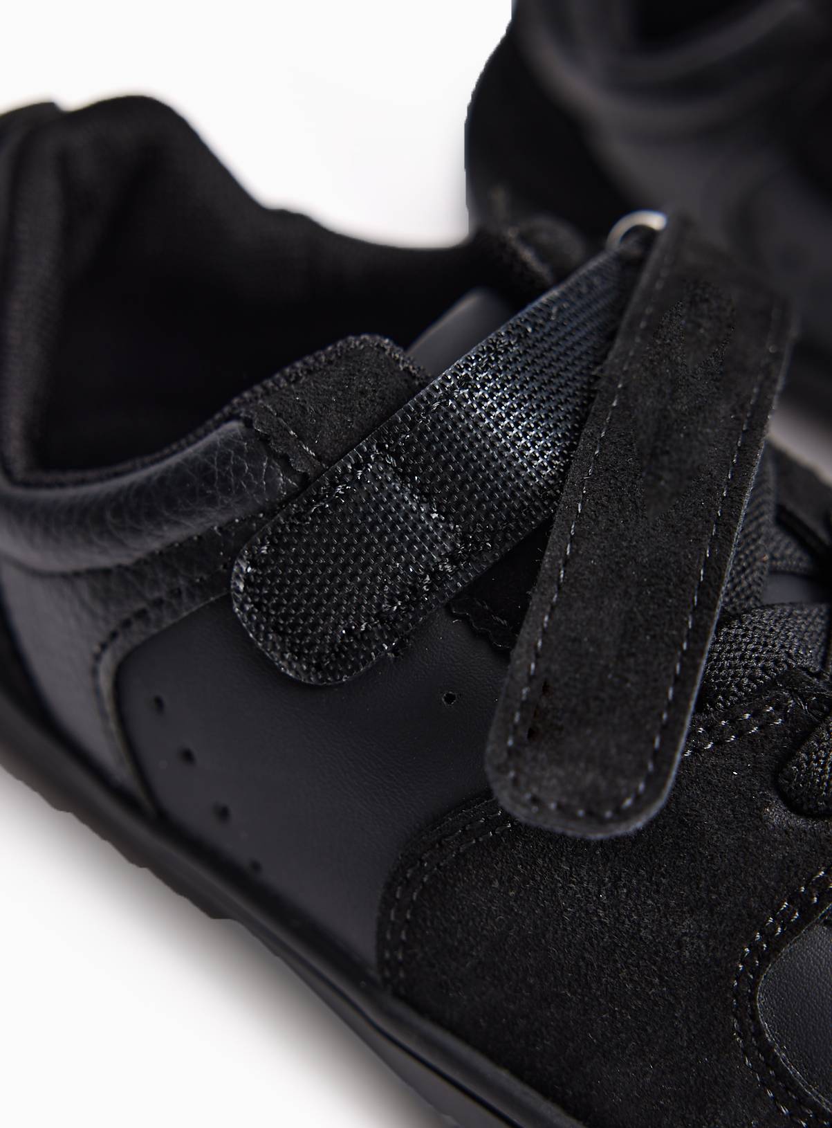 Black Unisex Barefoot Trainers 2 - Image 4