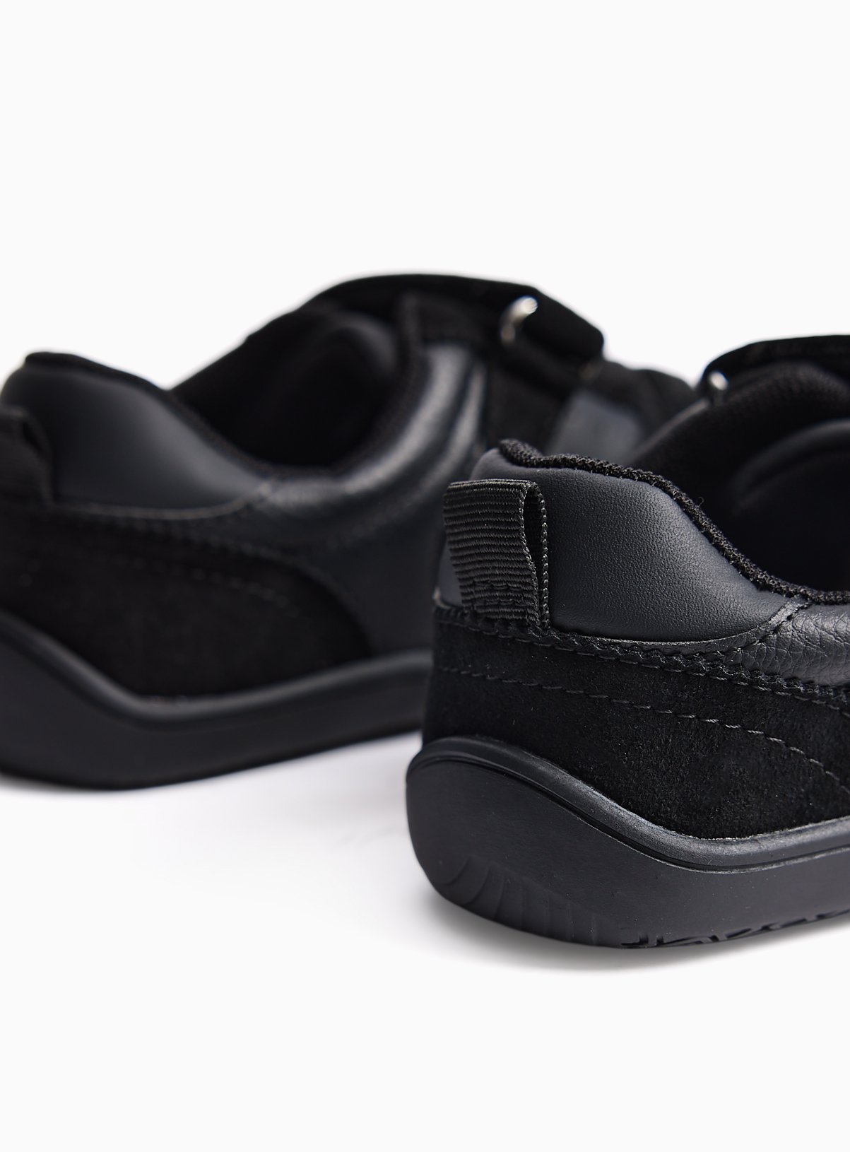 Black Unisex Barefoot Trainers 2 - Image 5 thumbnail