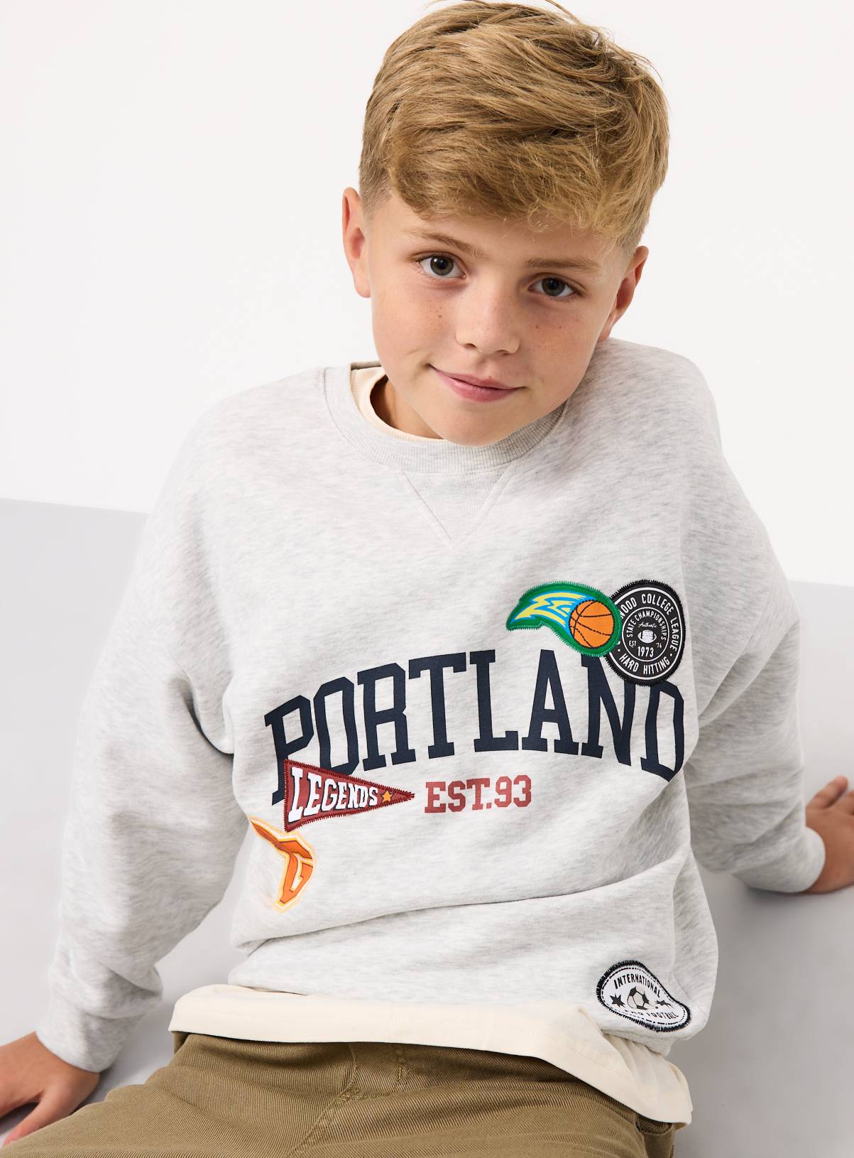 Grey Portland Badge Sweatshirt 5 years - Image 1