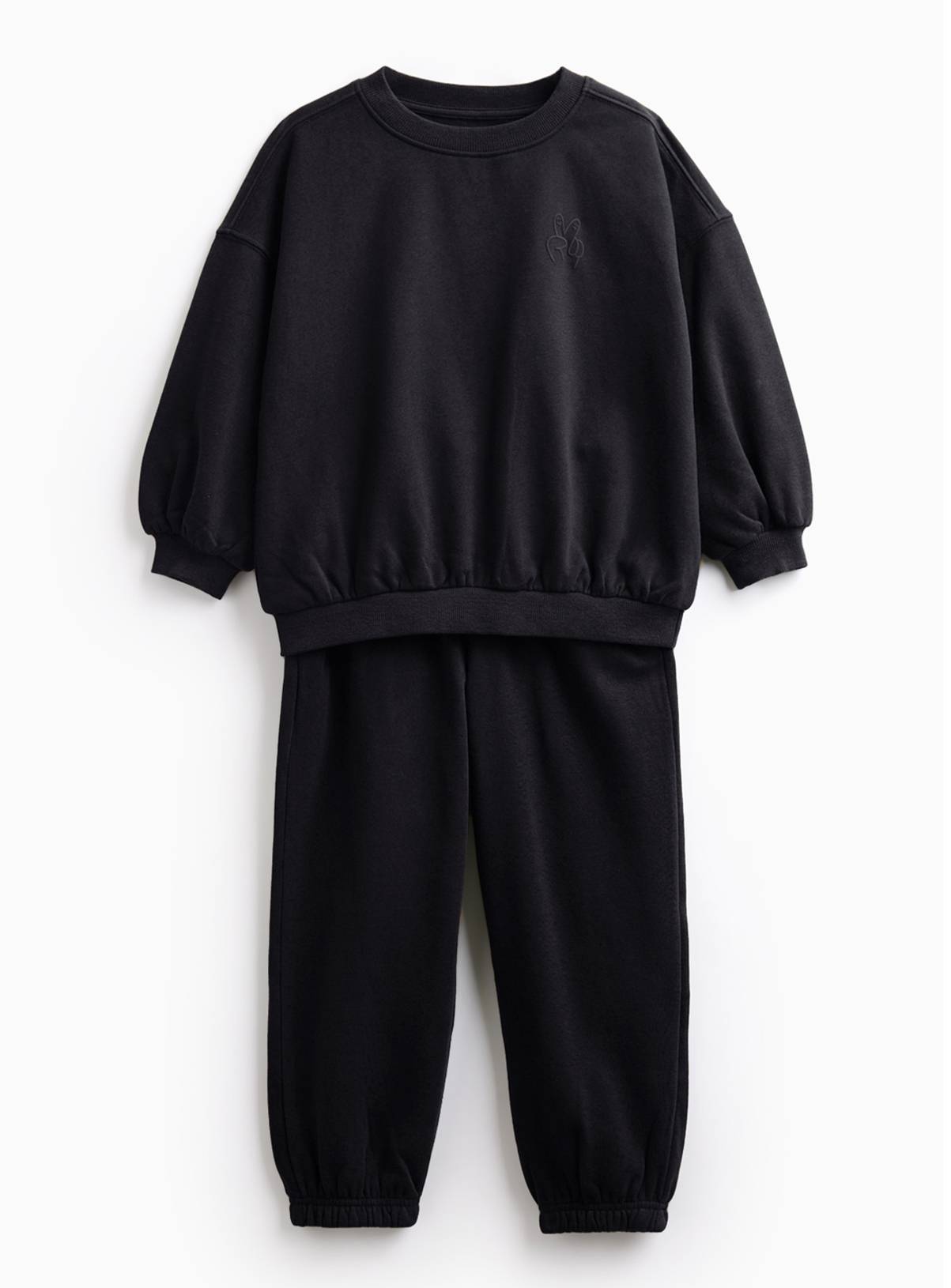 Black Sweat Set 8 years - Image 1