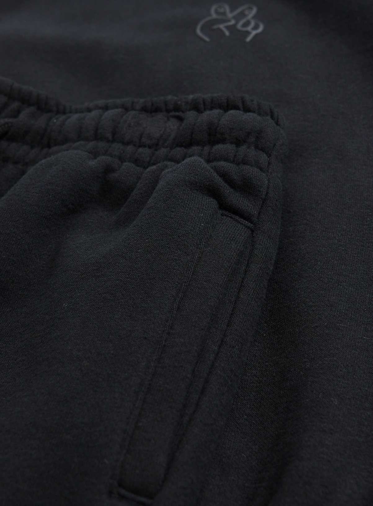 Black Sweat Set 8 years - Image 2 thumbnail