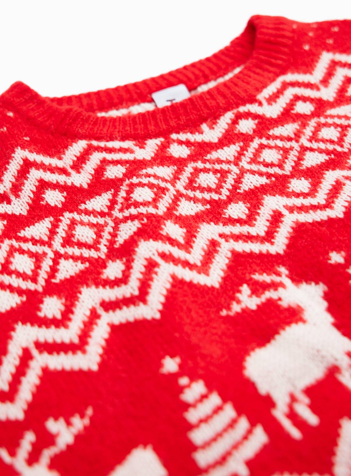 Family Matching Traditional Fairisle Christmas Jumper 13 years - Image 2