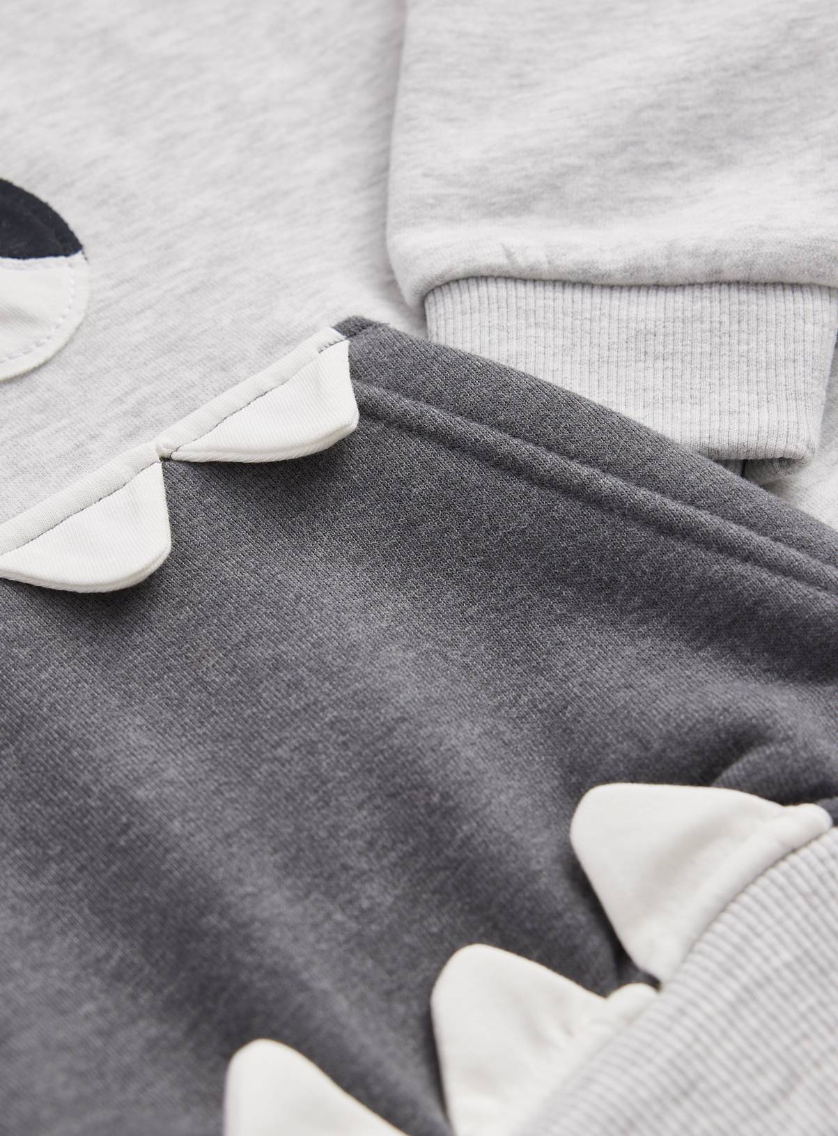 Grey Monster Face Graphic Hoodie 7-8 years - Image 2