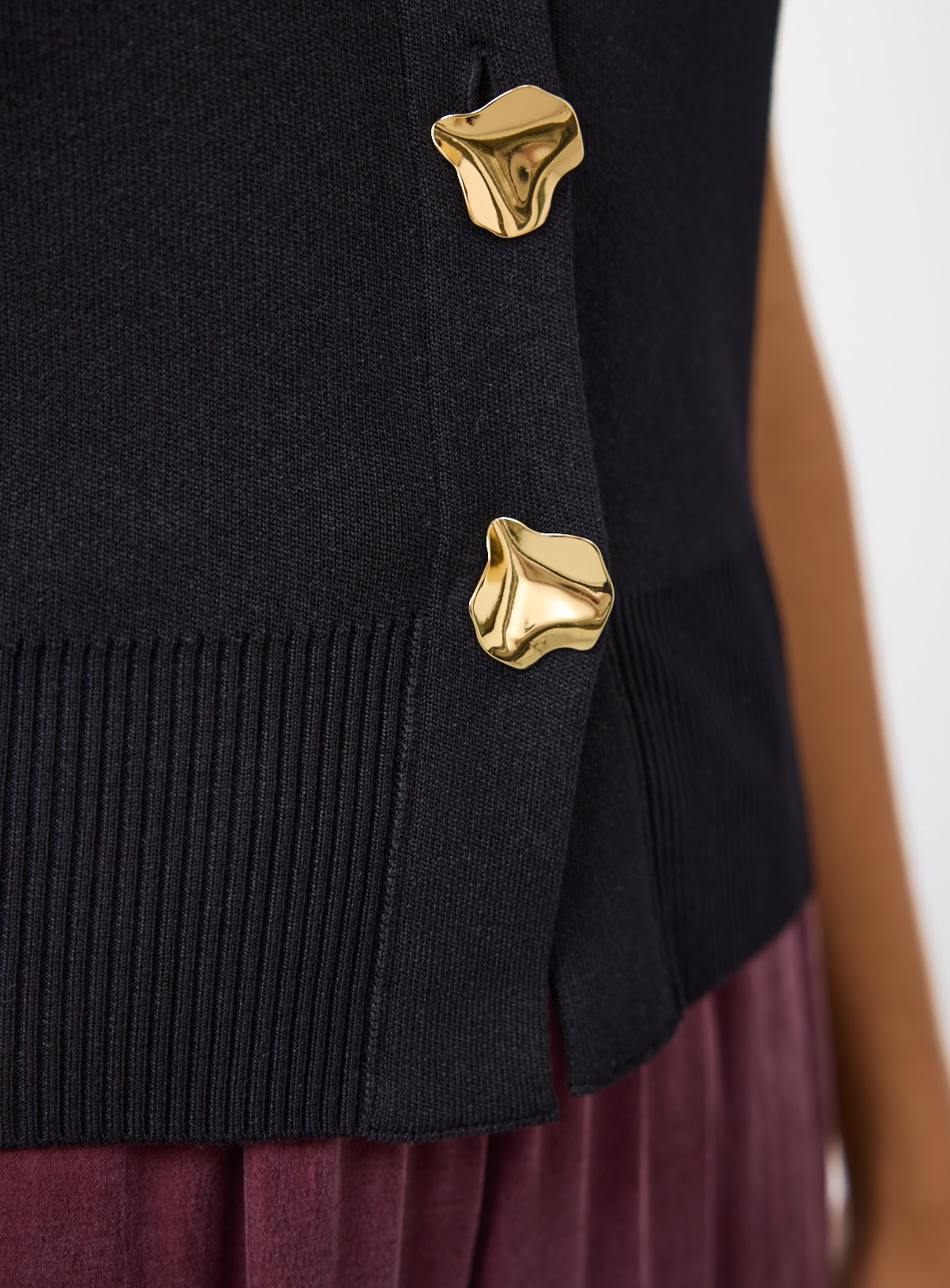 Black V Neck Cardigan S - Image 3 thumbnail