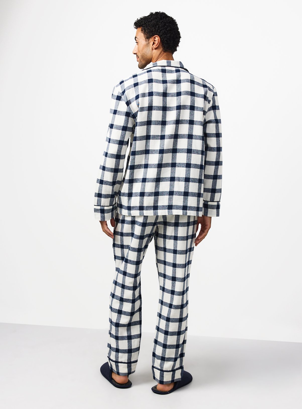 Family Matching Men's Christmas Navy & Cream Check Traditional Pyjamas S - Image 6 thumbnail