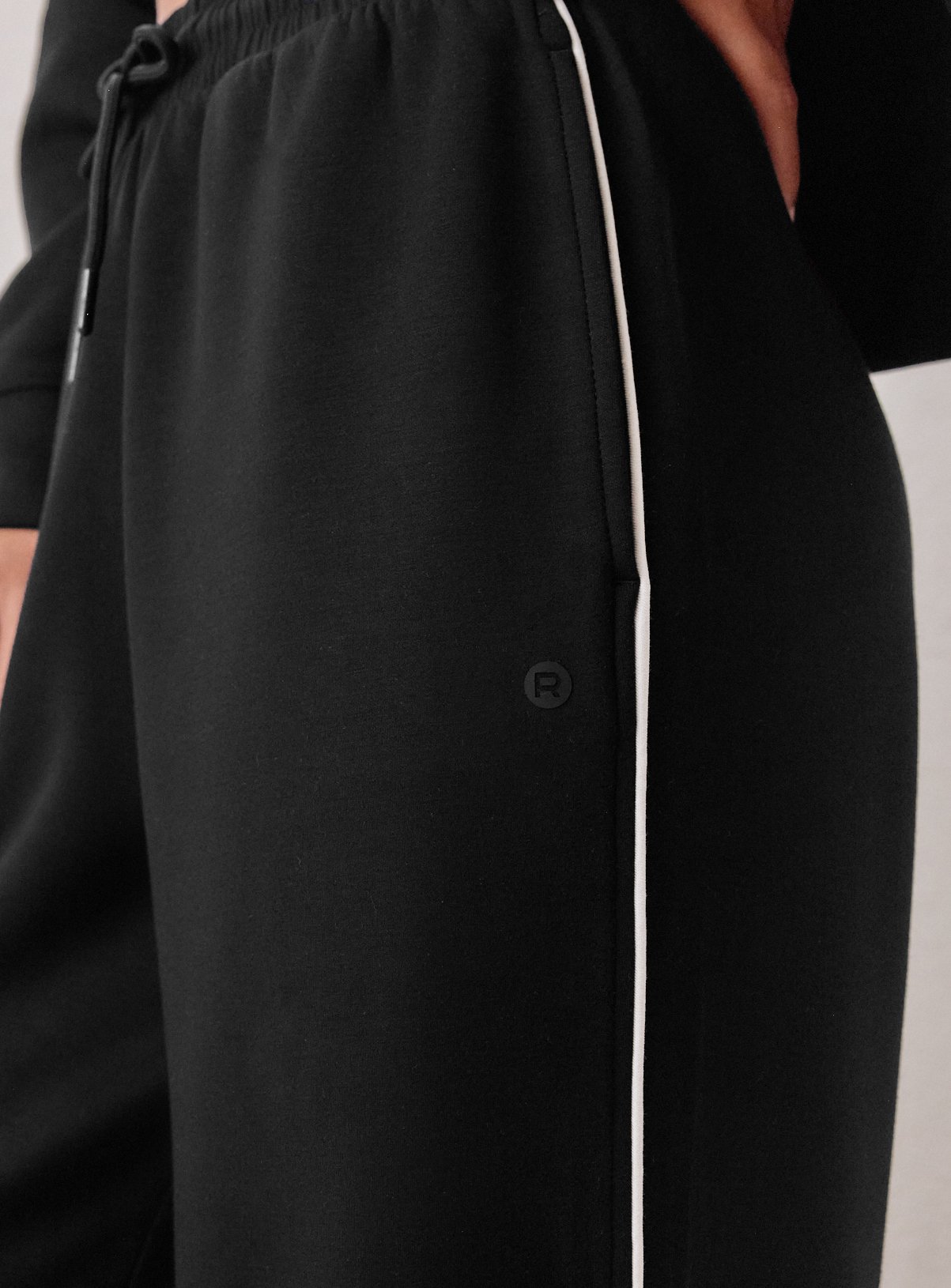 REAKTIV Black Piped Scuba Wide Leg Jogger L - Image 3 thumbnail