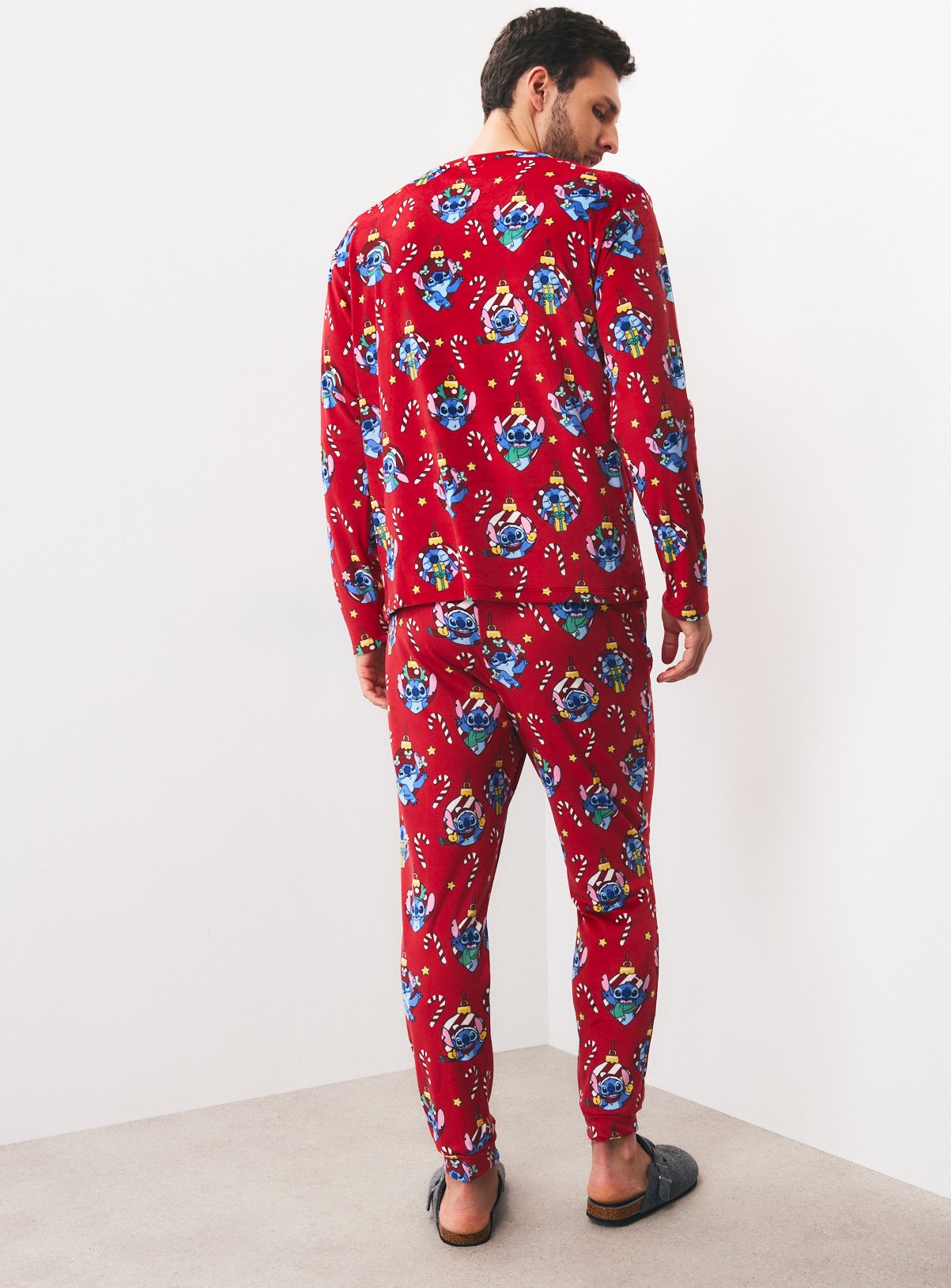 Family Matching Men's Disney Lilo & Stitch Christmas Pyjama Set L - Image 5 thumbnail