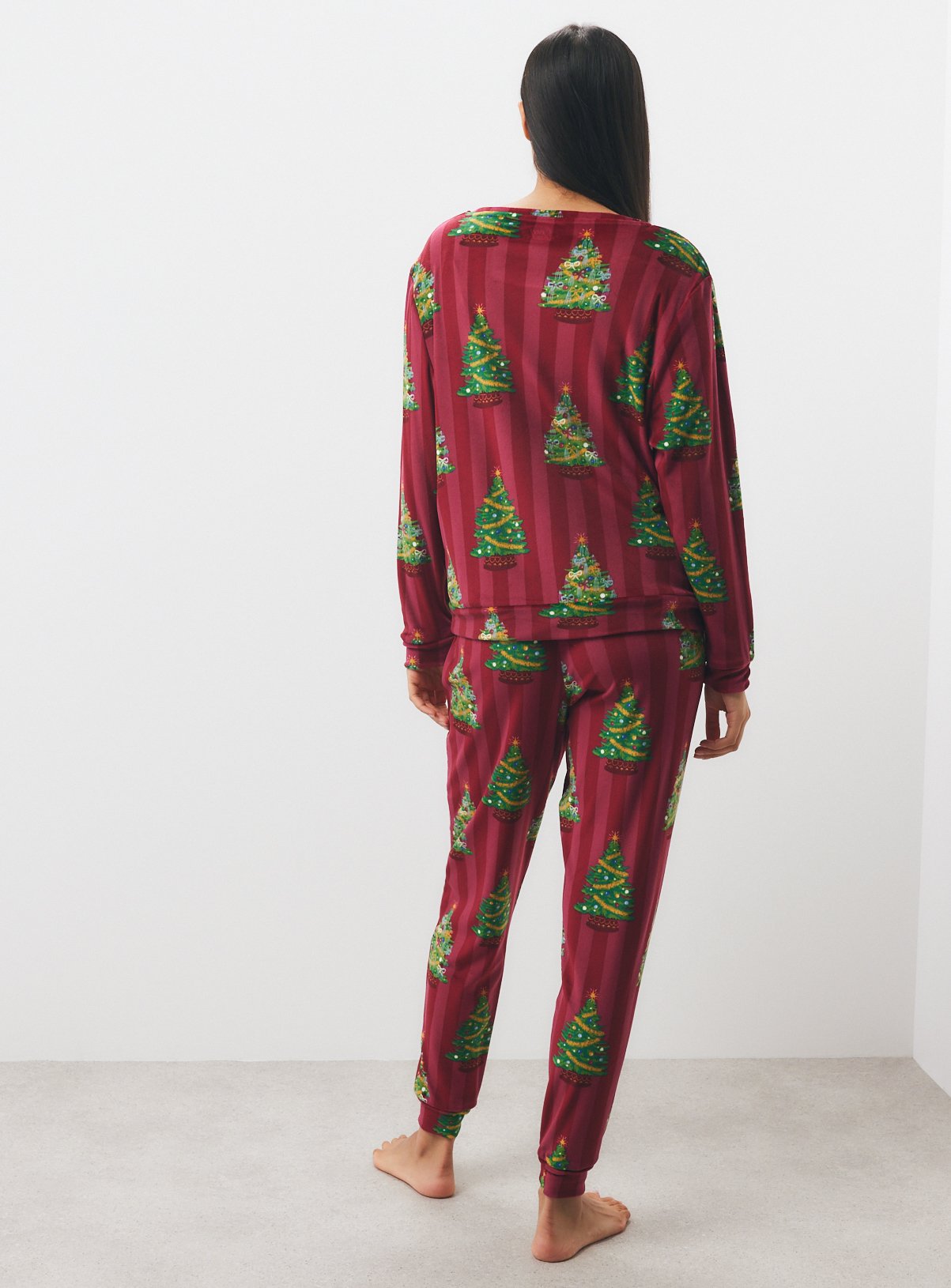 Family Matching Women's Red Christmas Tree Print Pyjamas 2-Piece Set 16-18 - Image 3 thumbnail