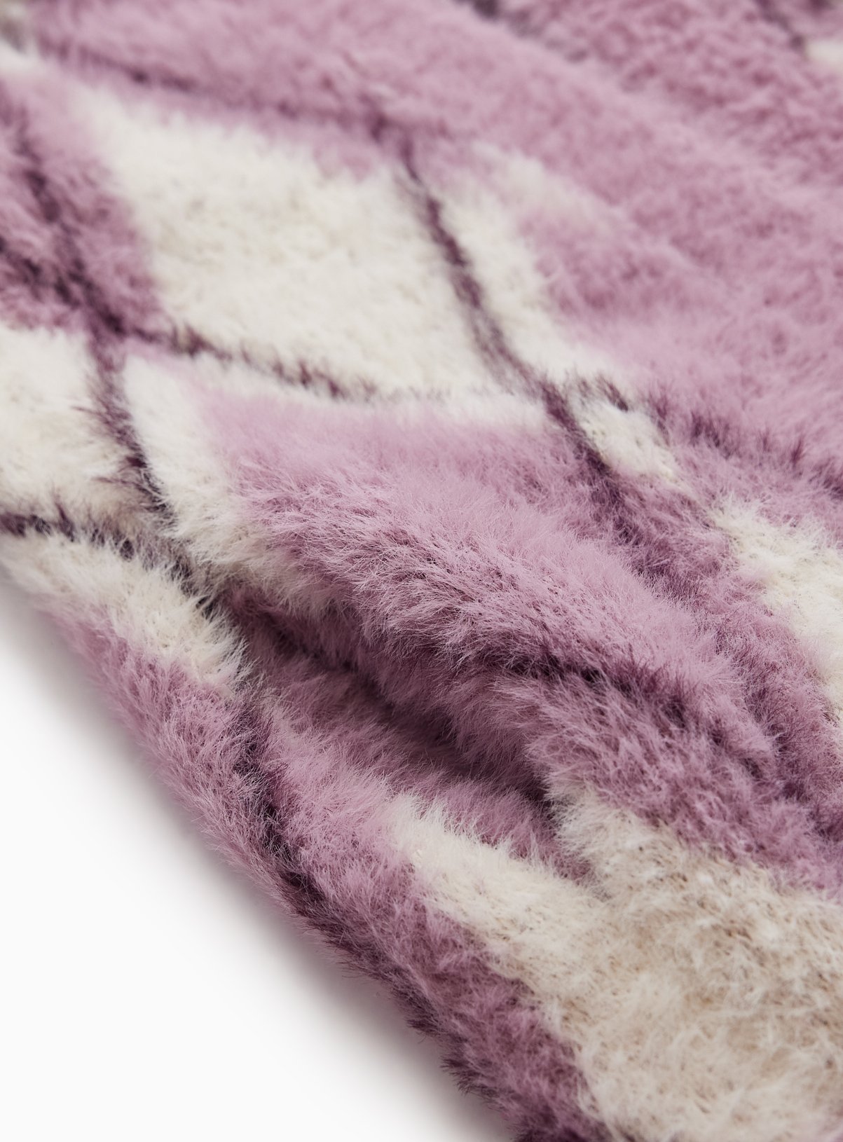 Pink & Cream Fluffy Argyle Cardigan 5 years - Image 2 thumbnail
