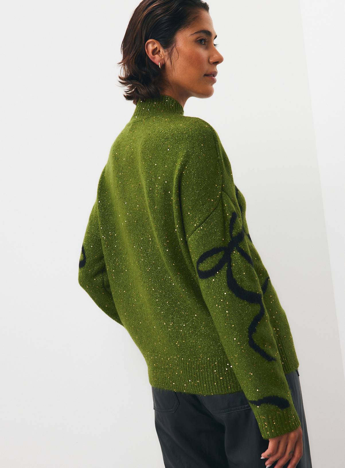 Green Sparkle Bow Jumper XL - Image 4