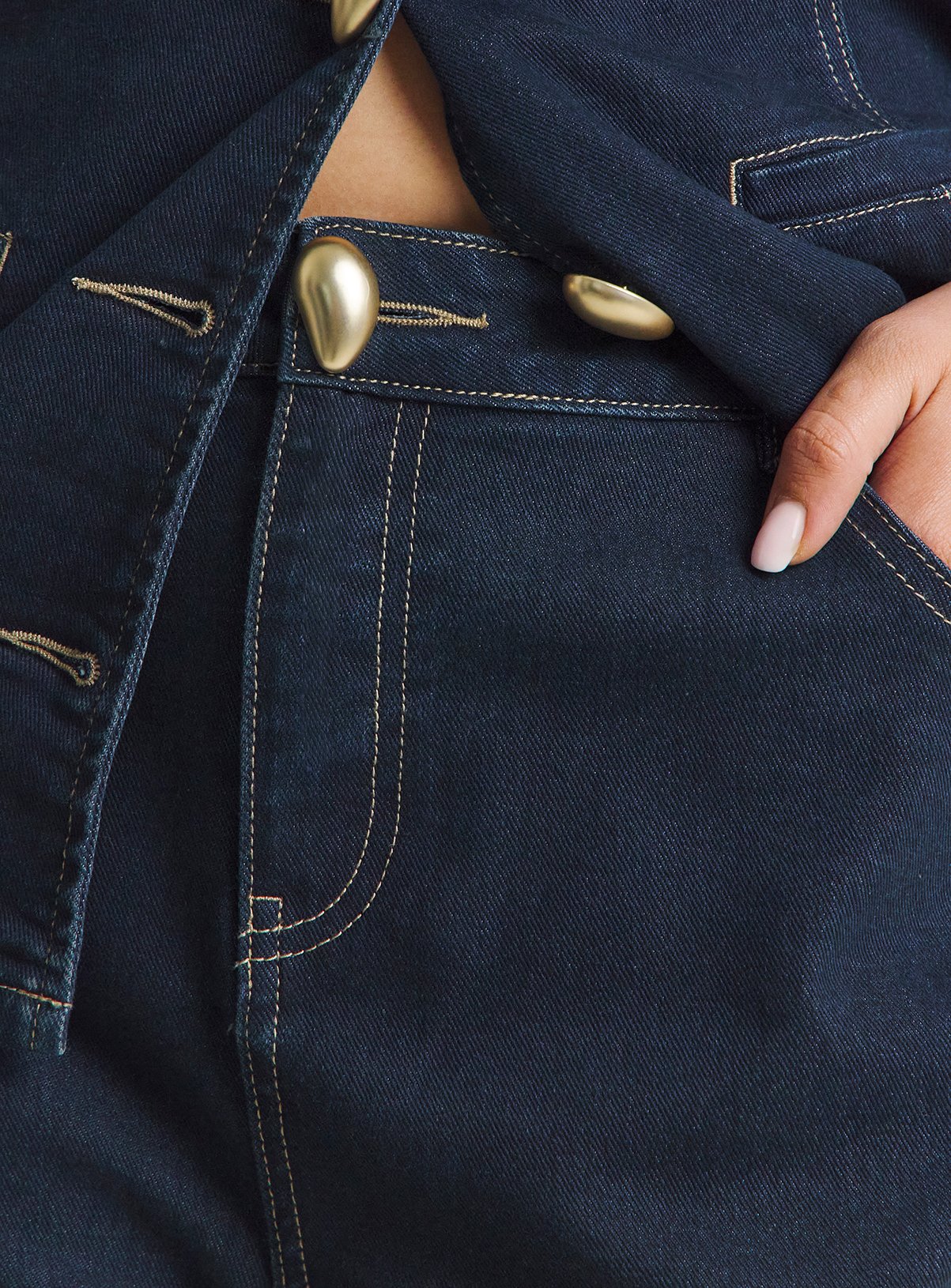 SIMPLY BE Indigo Capri Jeans 32 - Image 4 thumbnail