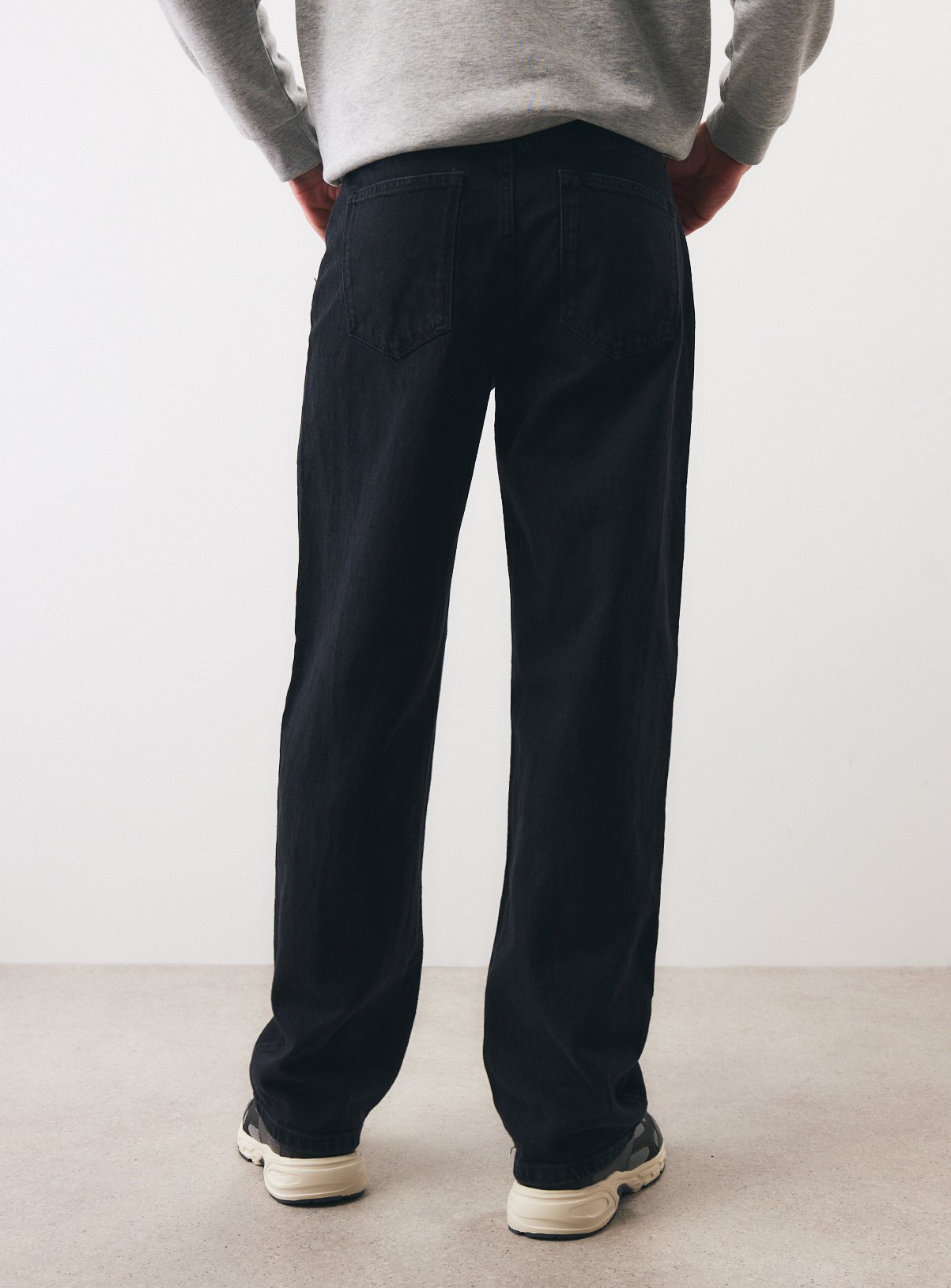 Black Vintage Wash Relaxed Straight Fit Jeans 30L - Image 5 thumbnail