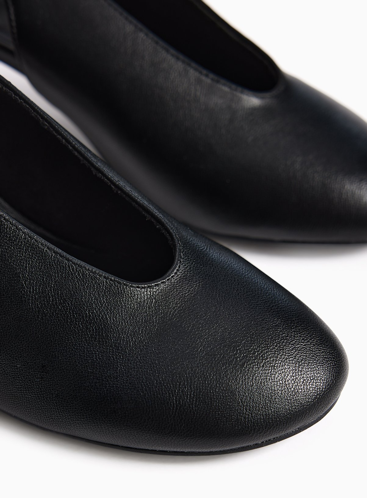 Black Swung Toe Slingback Heels 3 - Image 2 thumbnail