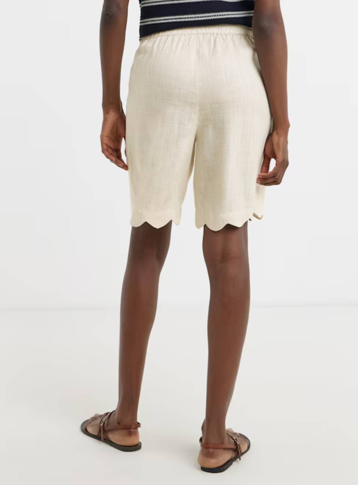JD WILLIAMS Scallop Edge Linen Mix Short Stone 30 - Image 4